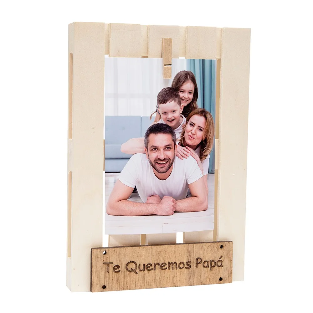 Demark - Marco de fotos para papá PP401 | Diseño tipo palet en madera con mensaje "Te Queremos Papá" | Ideal para foto 10x15 cm en vertical | Regalo especial para el Día del Padre, cumpleaños o