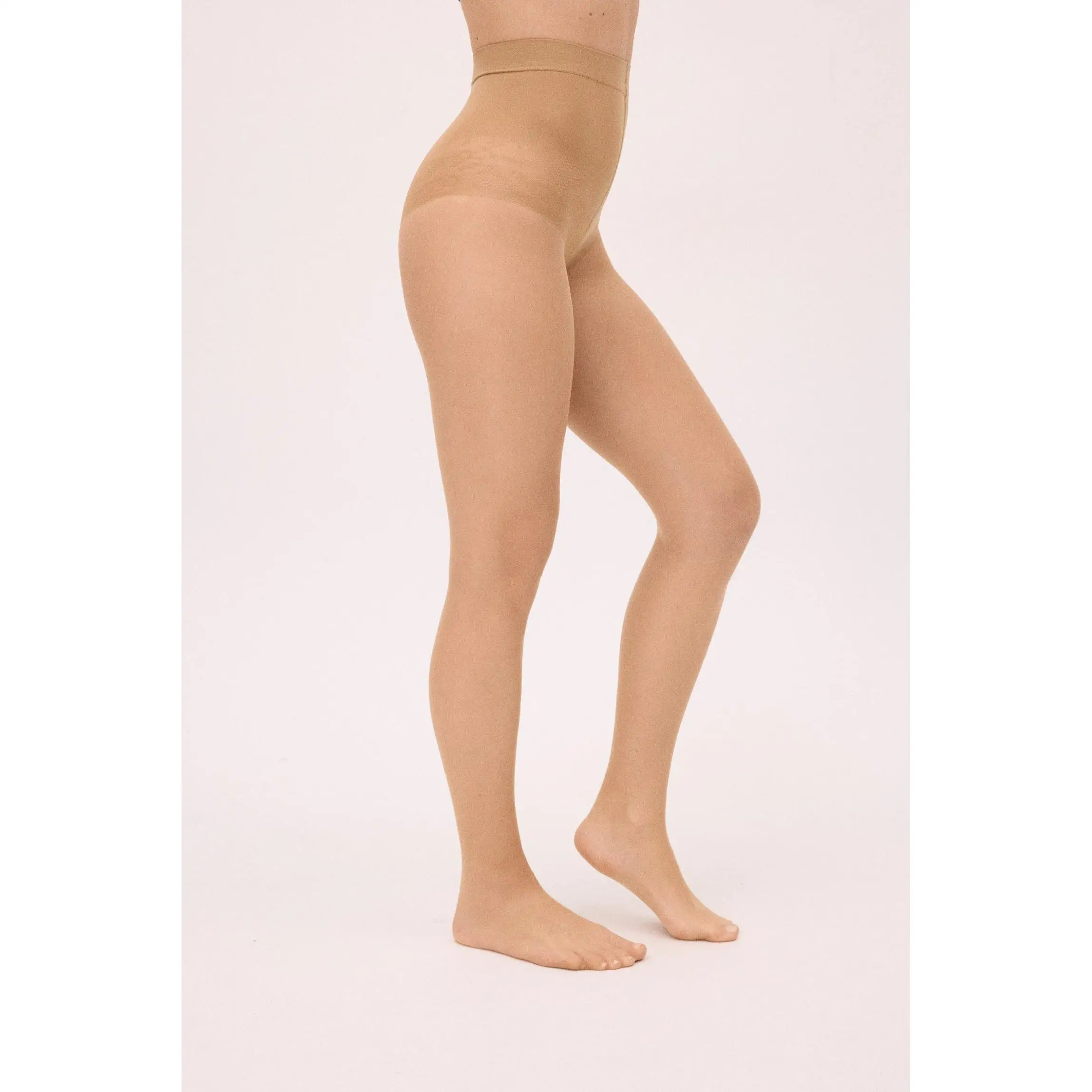 Ysabel Mora - Panty reductor irrompible 10 denier natural