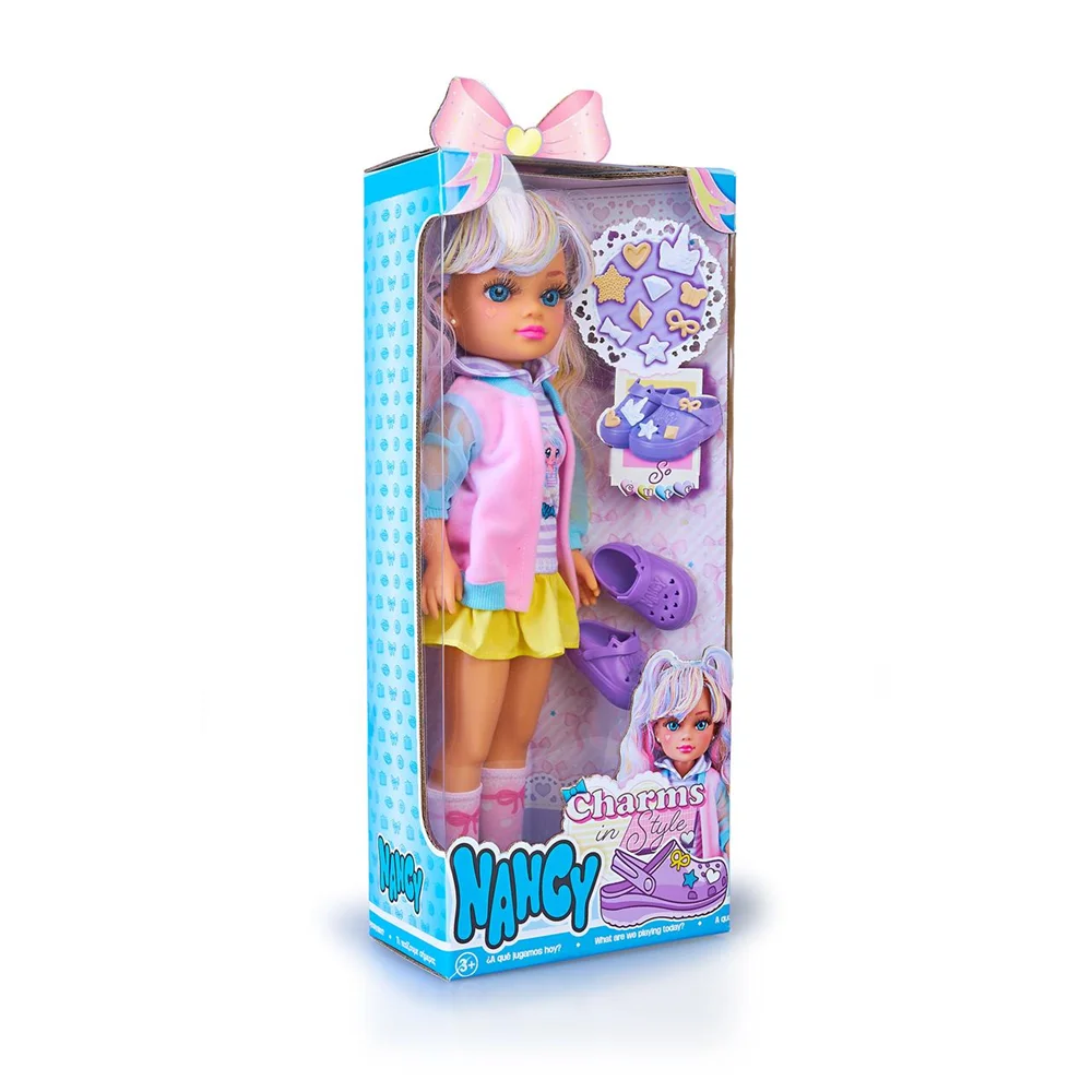 Nancy charms in style doll 42 cm. They include clogs that can be personalized with a variety of charms. (famosa nac90000)
