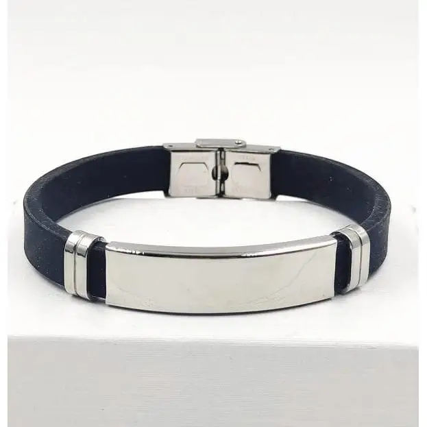 El mejor brazalete de goma para regalar: descubre por qué el brazalete de acero inoxidable y goma es la elección perfecta