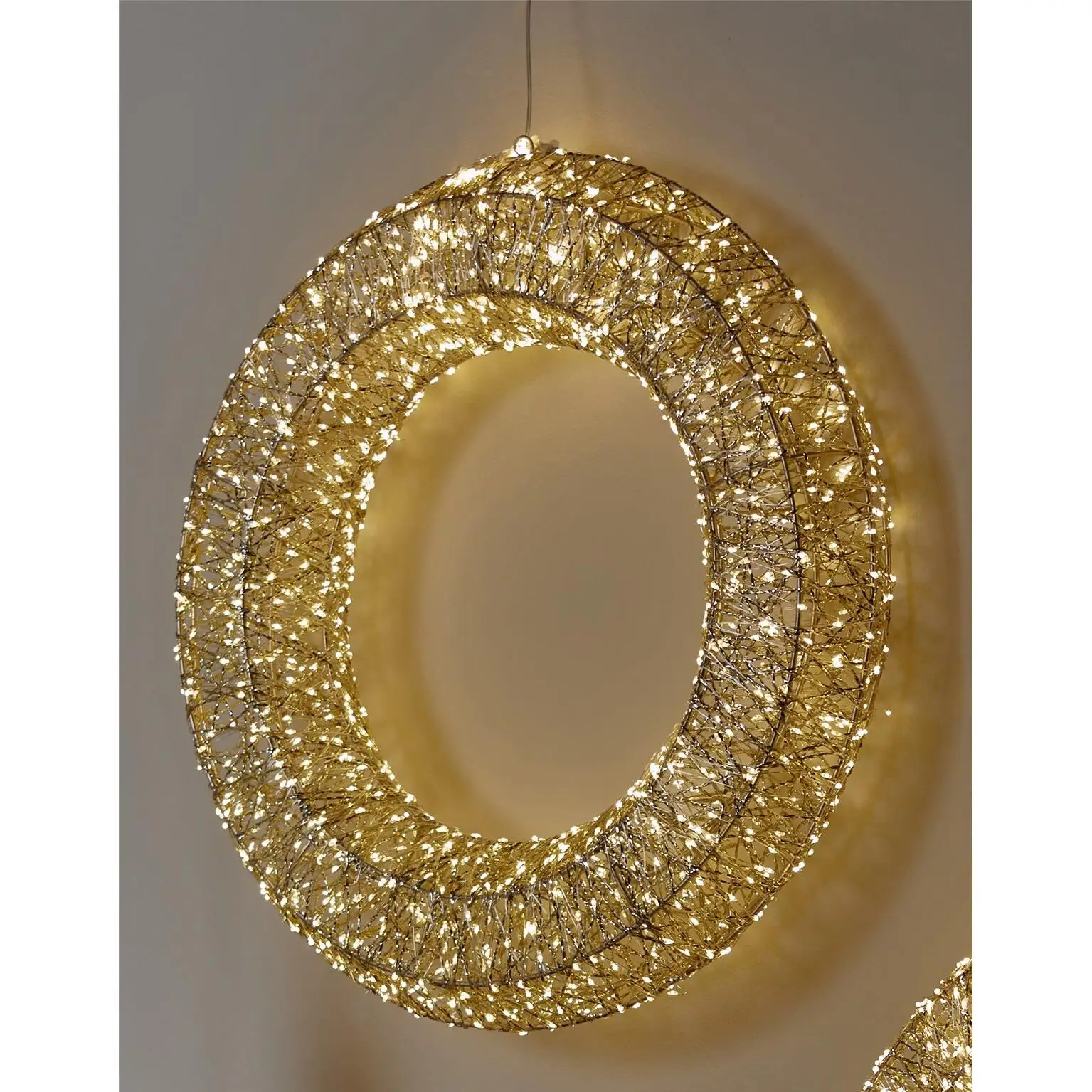 Corona oro pet 58d cms. 1800 leds ip44 58dx12 cms , NAVIDAD , El mejor complemento para tu hogar.