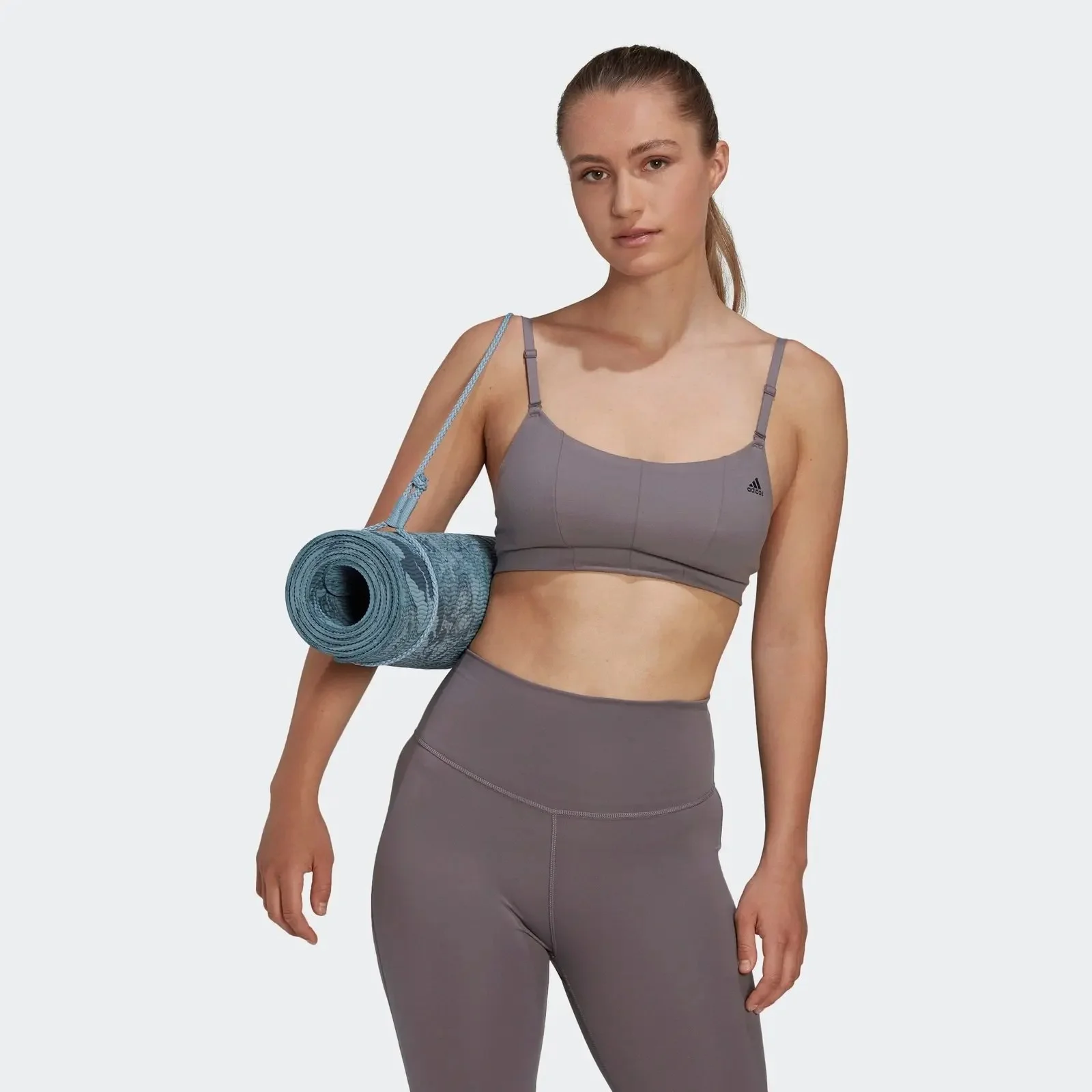 Top deportivo Adidas Yoga Sport - Sujetador deportivo Yo Sto Ls Bra Ld99 soporte ligero ideal para yoga - Bra para mujer de sujeción Adidas