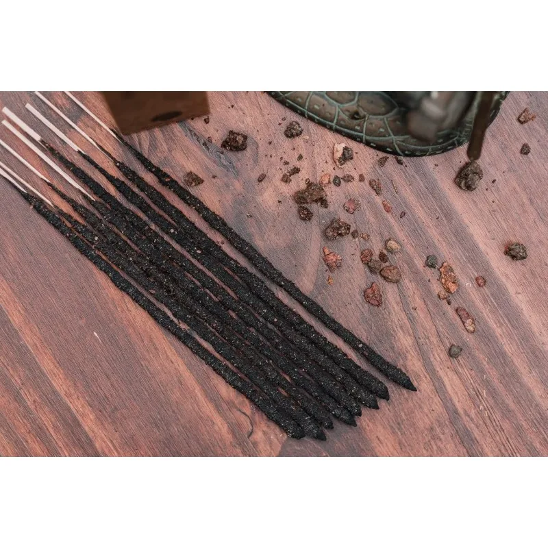 Pack of 6 natural incense frankincense, mira, ruda, rosemary, orange, palo santo, copal and yagra holy mother