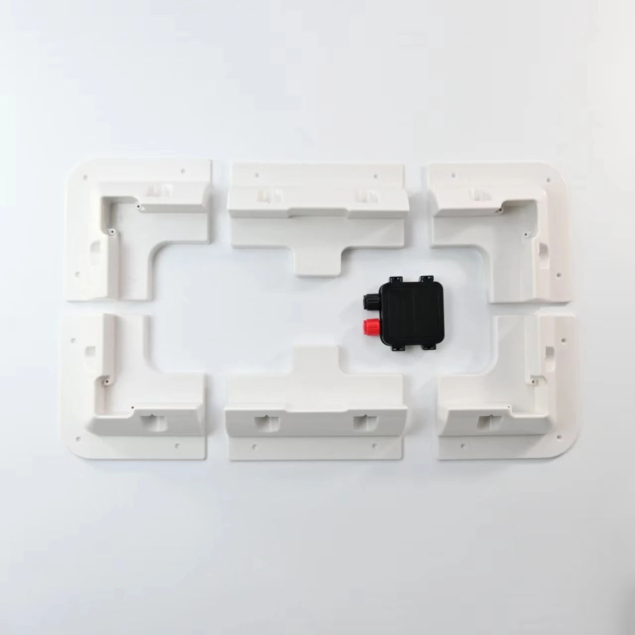OstarkDom Soporte de montaje para panel solar, 7 piezas, esquina con caja de conexiones lateral, para techo de caravana, cubierta de yate, autocaravanas, caravanas, autocaravanas, hangares, garajes