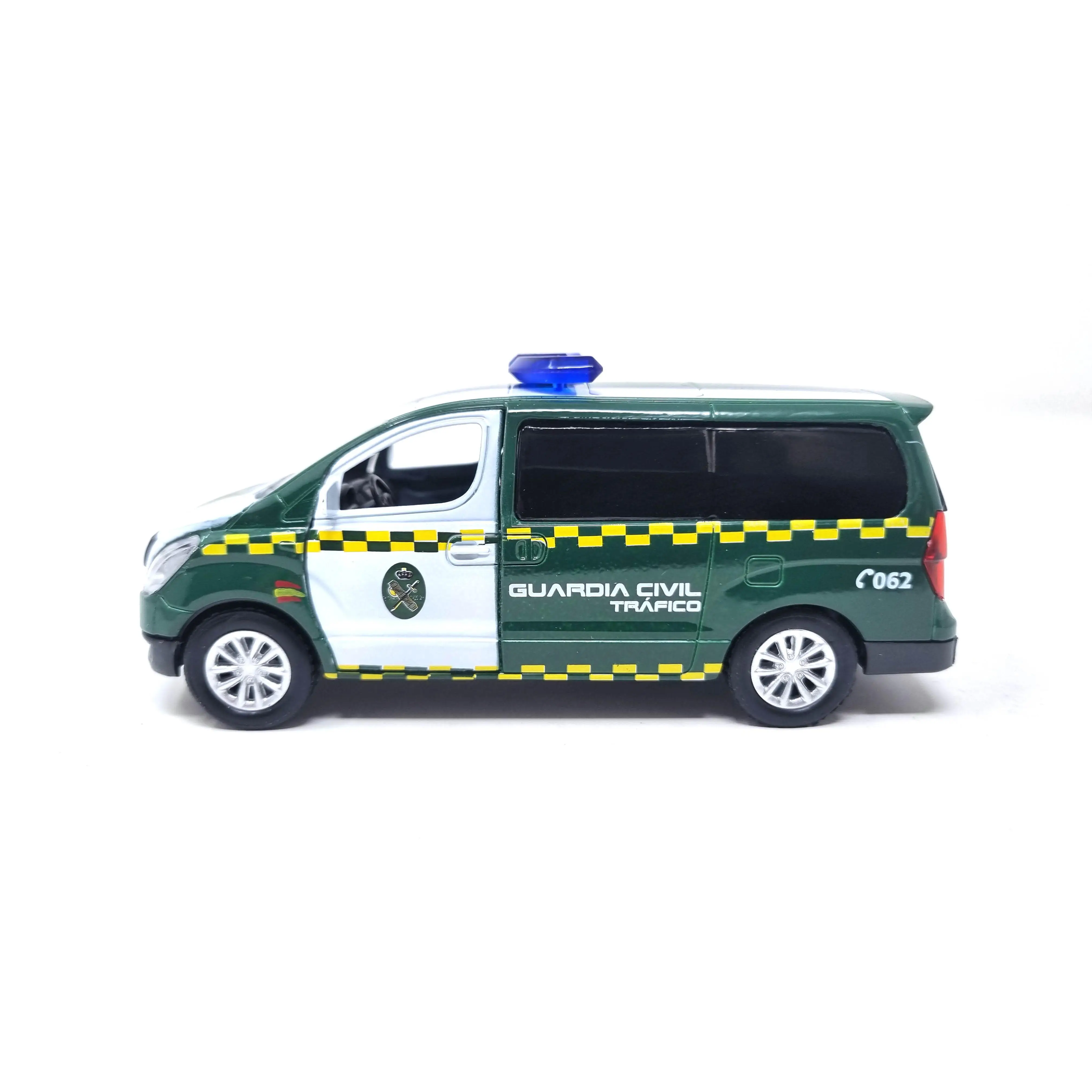 Furgoneta Guardia Civil, vehículo metálico con parts de plástico, ruedas libres, apertura manual puertas delanteras, no recomendado a menores de 3 años PLAYJOCS GT-8165