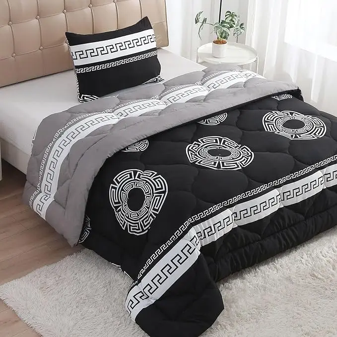 TODOBIEN STORE - Edredón Estampado Con R