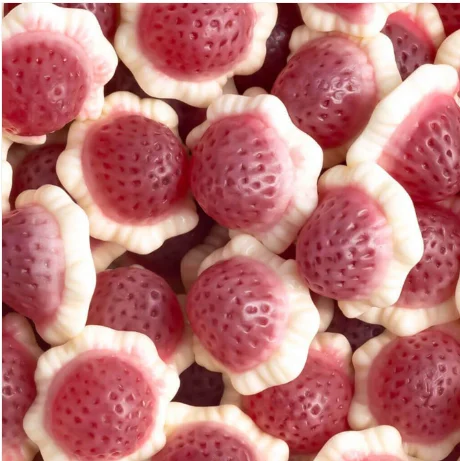 VIDAL Fresones con Nata Rellenolas bandeja 795 g  sabor fresa y nata Esta creación de Vidal presentada en 2003 se convertirá en una de tus chuches favoritas y no te dejará indiferente.