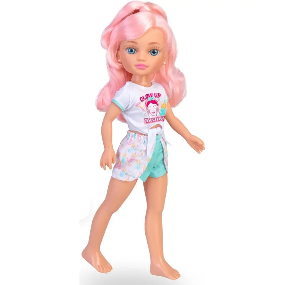 Nancy Glow Up Beauty Pack muñeca pelo rosa 42 cm Famosa