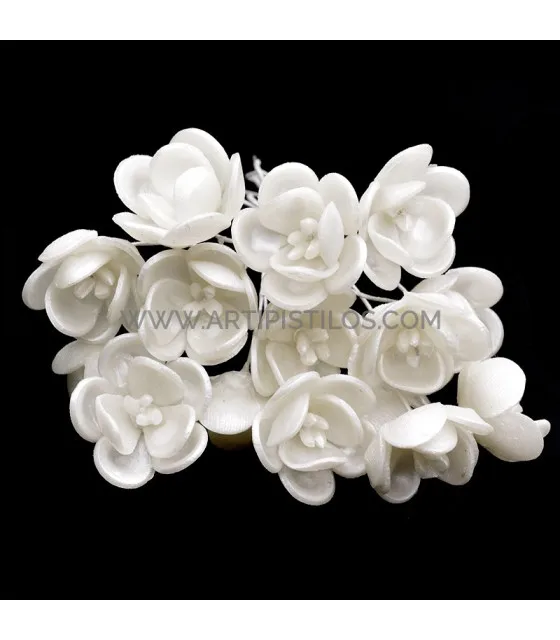 1.9 Cm cold porcelain flower decoration Coronitas Tiaras Pamelas hats