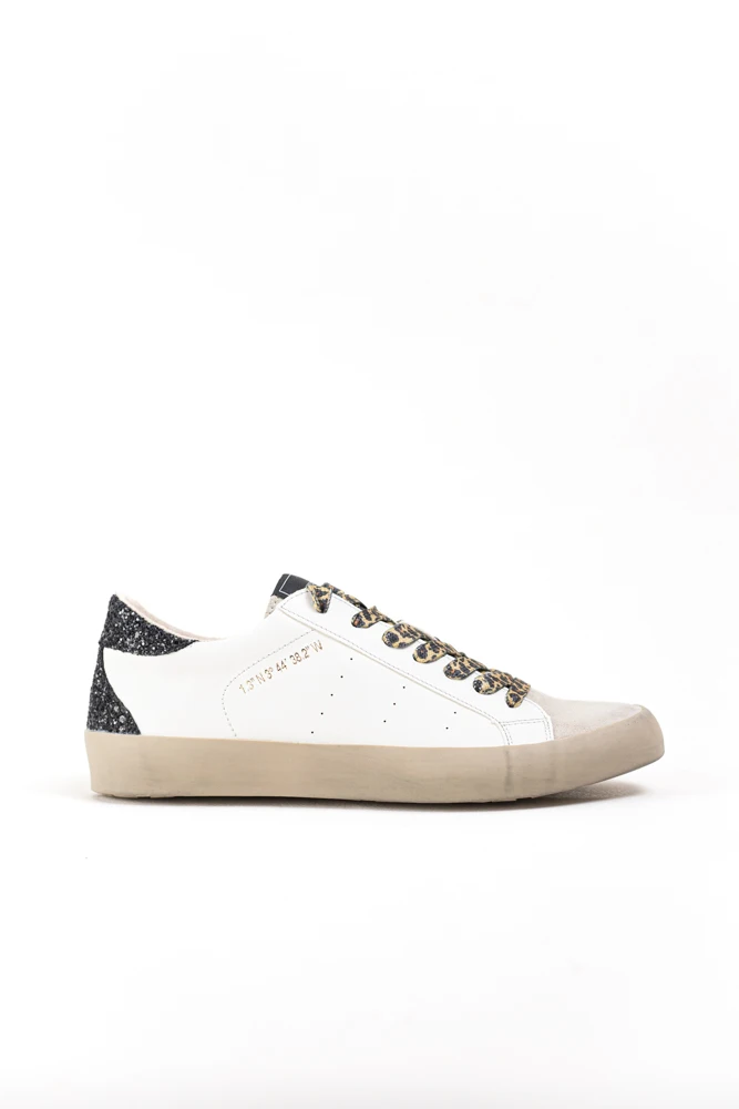 Wunder Spring retro style Corina material combination sneaker