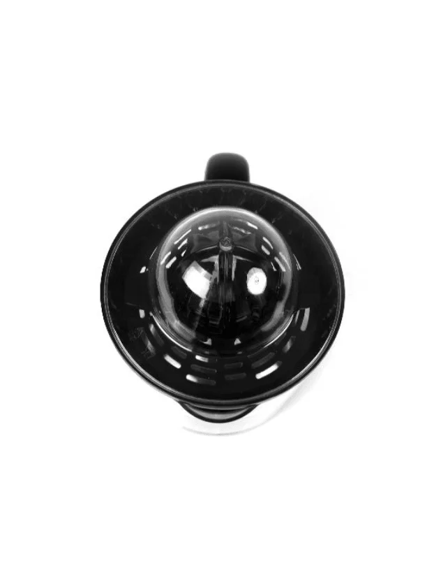 Blaupunkt 40w 1.2l citrus juicer with double rotation and 1.5 l jug for direct serving. It starts by pressure and stops when released, it integrates a cable guard and the main parts are dishwasher safe. Top quality german trusted