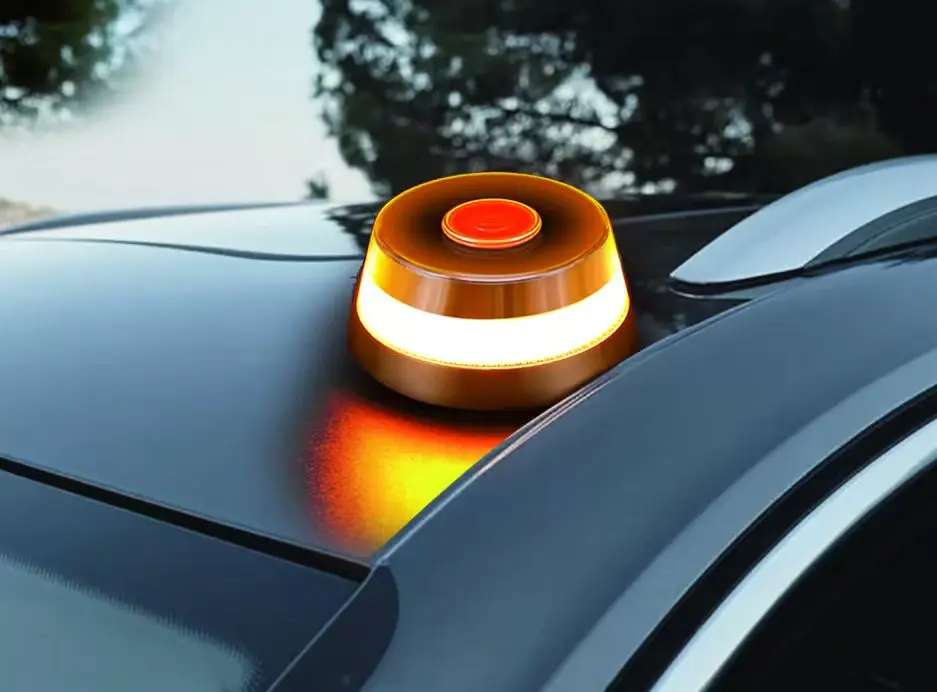 Ostark Baliza Help Flash V16 Approvato dalla DGT con Geolocalizzazione IoT – Luce di Emergenza per Auto, Visibile a 1 km e 360° °   – Dati pagati fino al 2038 – Sostituto ufficiale dei triangoli – Resistente all'acqua e alla polvere (IP54)