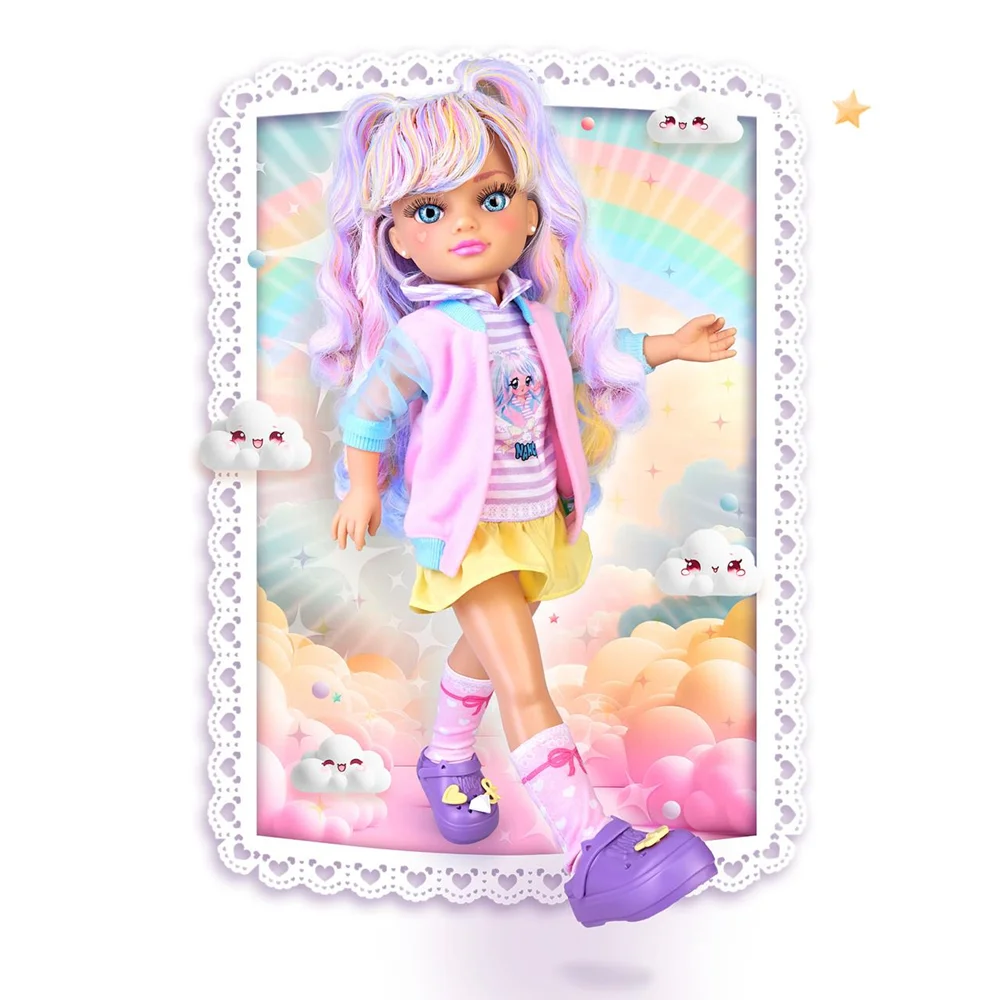 Nancy charms in style doll 42 cm. They include clogs that can be personalized with a variety of charms. (famosa nac90000)