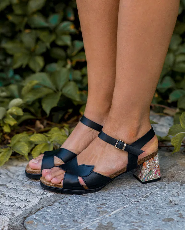 Yokono Zahara 013 Noir La Révolution des Sandales à Talons pour le Style Moderne