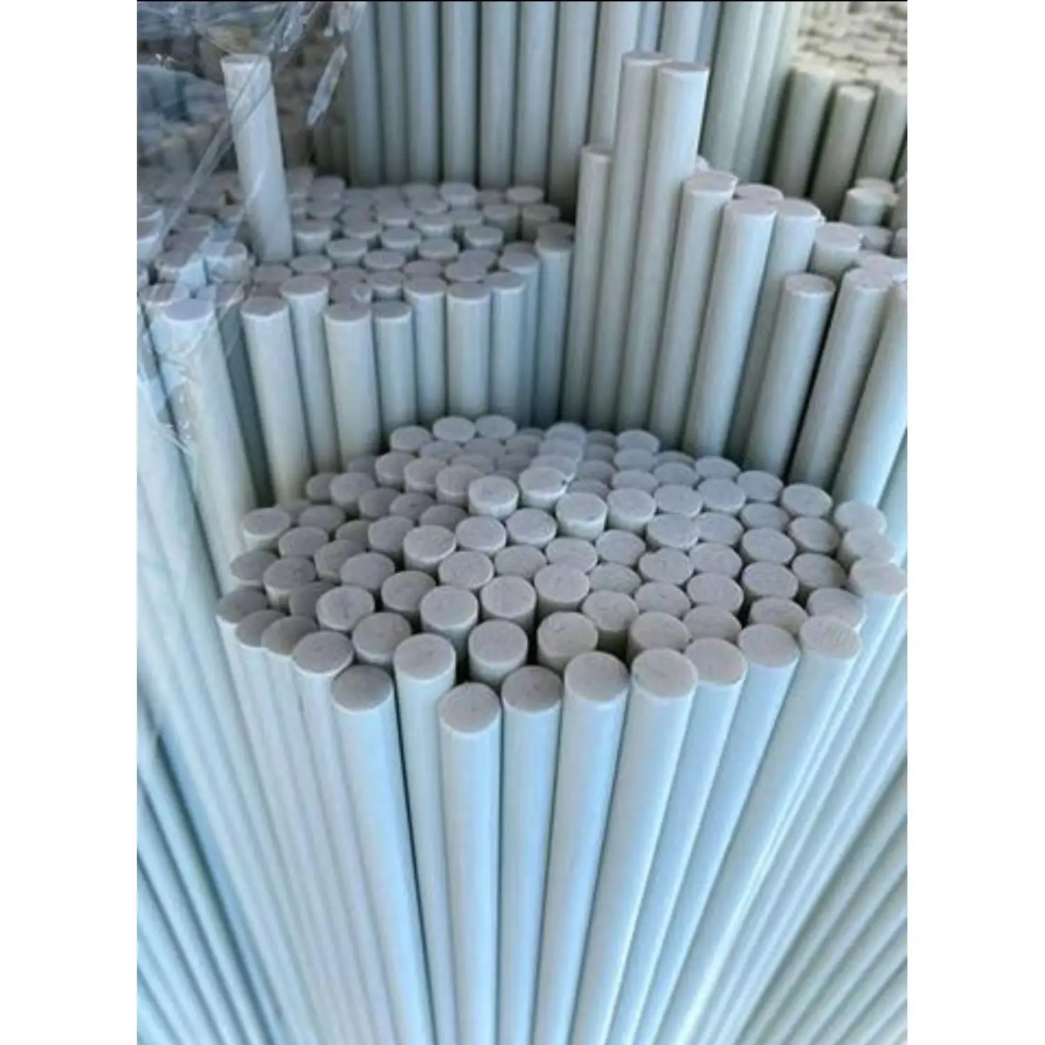 Pack de 50 Tutor de Fibra de Vidrio. Altura 150 cm. y 7 mm de grosor.  Tutores para sus frutales, olivo, vid, plantas ornamentales etc.