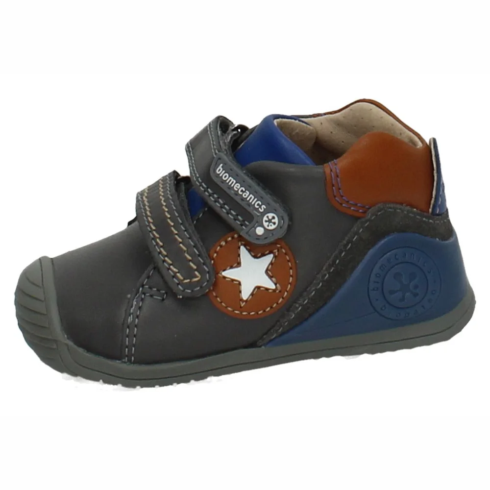 BIOMECANICS brand ankle boots for boys in anthracite color. Biomechanics boots