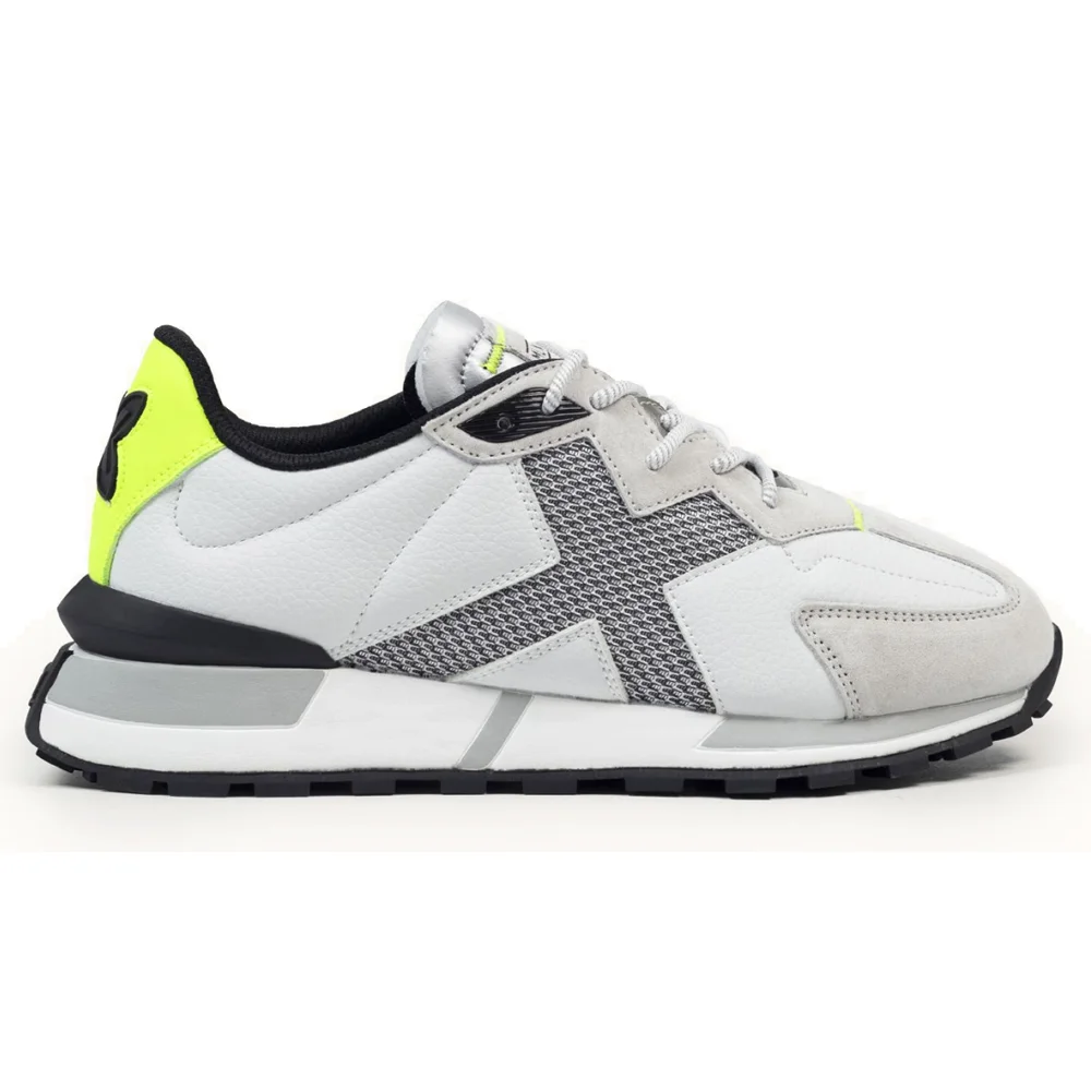 Zapatillas Munich SOKU para Mujer - Sneakers Blancas de Estilo Urbano y Alta Comodidad