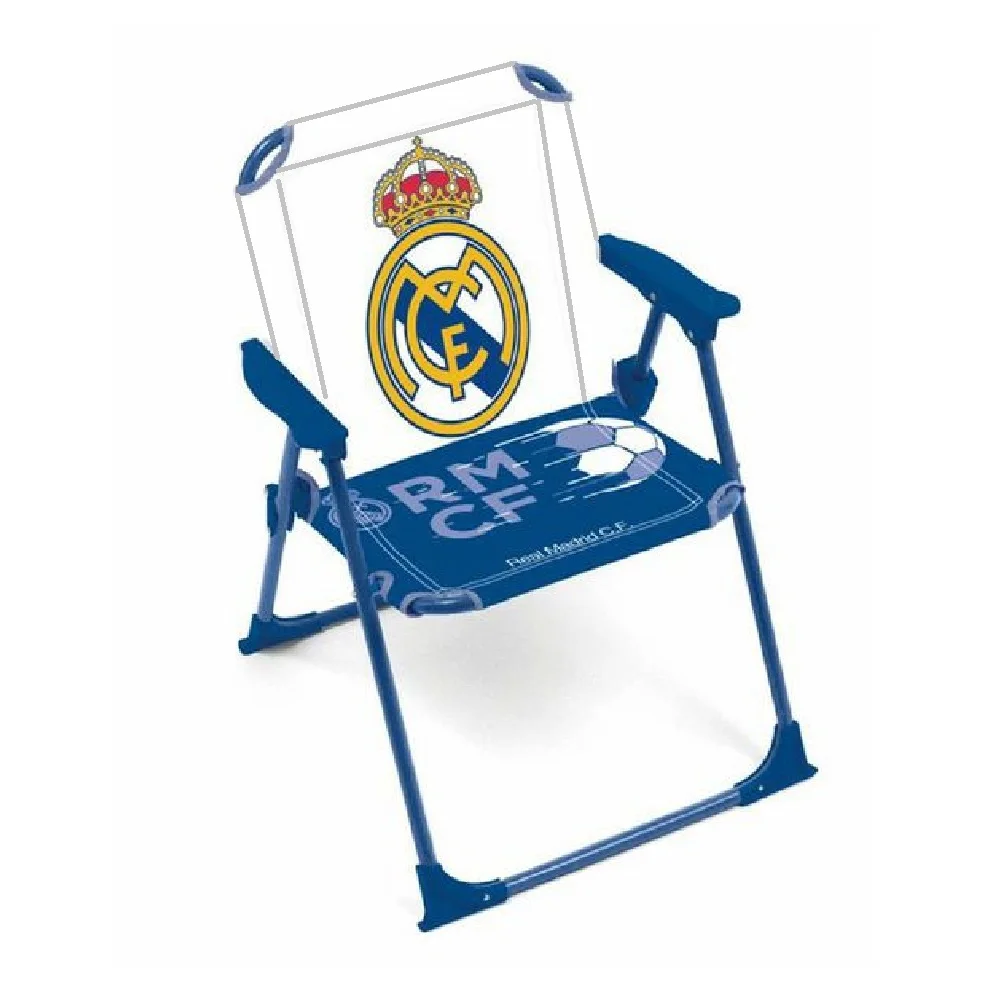 Silla plegable real madrid,con brazos de 38x32x53cm,Estructura de metal con asiento de polyester y apoyabrazos de plástico,Dispone de cierre de seguridad para evitar el plegado durante su uso,Ocupa