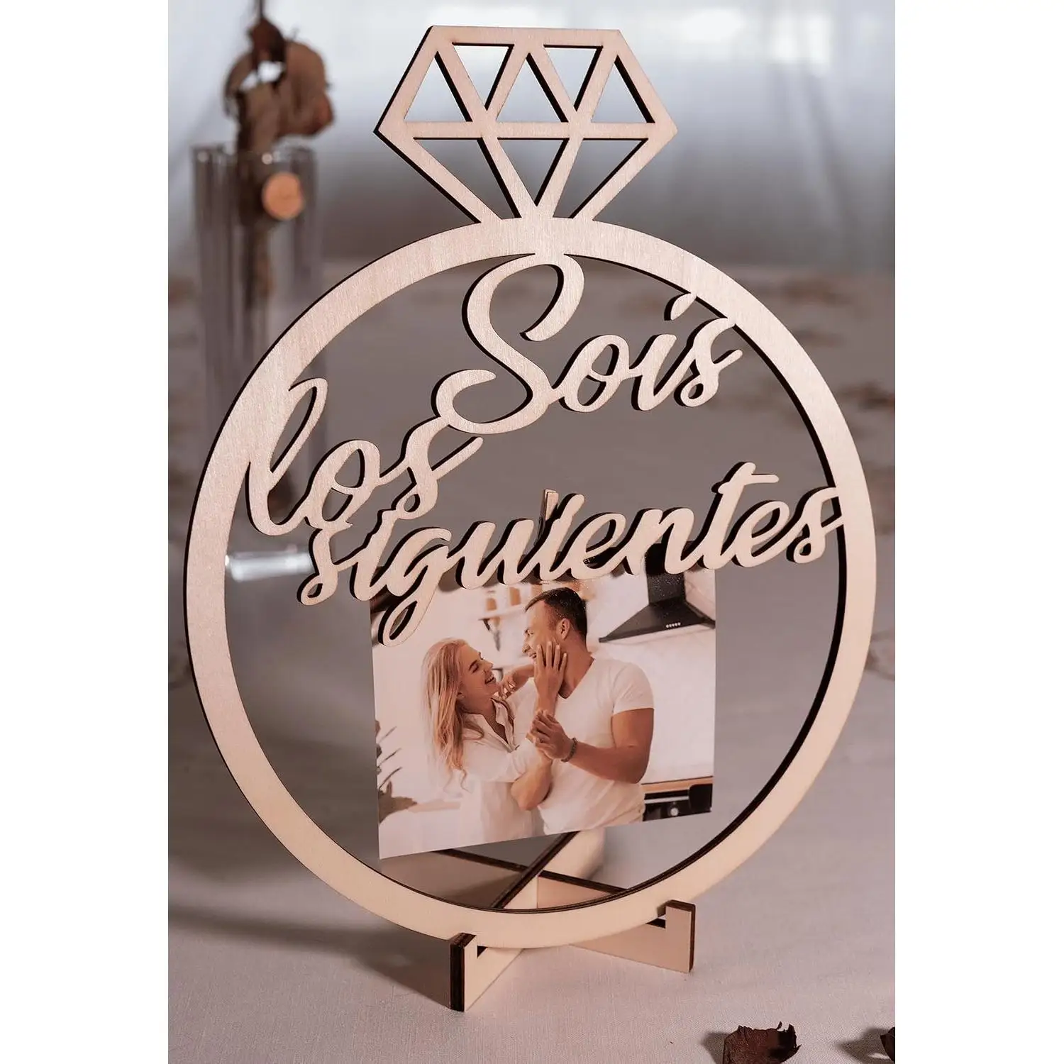 Sois Los Siguientes Boda - Portafotos de Madera Artesanal + Packaging Especial + Tarjeta Agradecimiento. ¡Sorprende a los Siguientes Novios en tu Boda! 20cm x 26cm (Sois Los Siguientes)