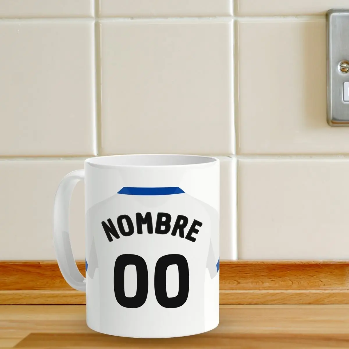 Personalized R.C.D. Espanyol Football Mug - Premium Ceramic, Customizable Name & Number, Ideal for Fans, Microwave & Dishwasher Safe, Perfect Gift for Football Lovers, Capacity 330ml.