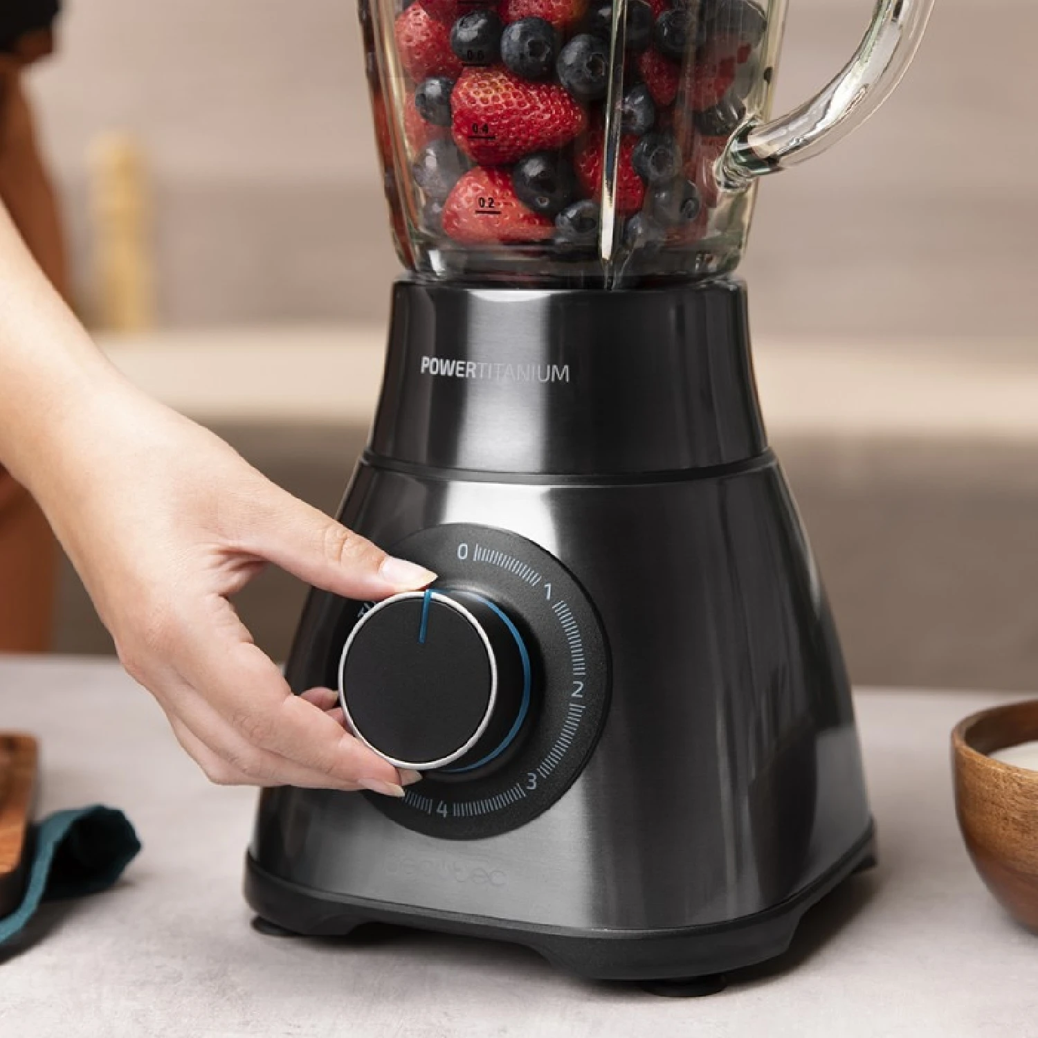 Cecotec power black titanium 2500max perfectmix blender