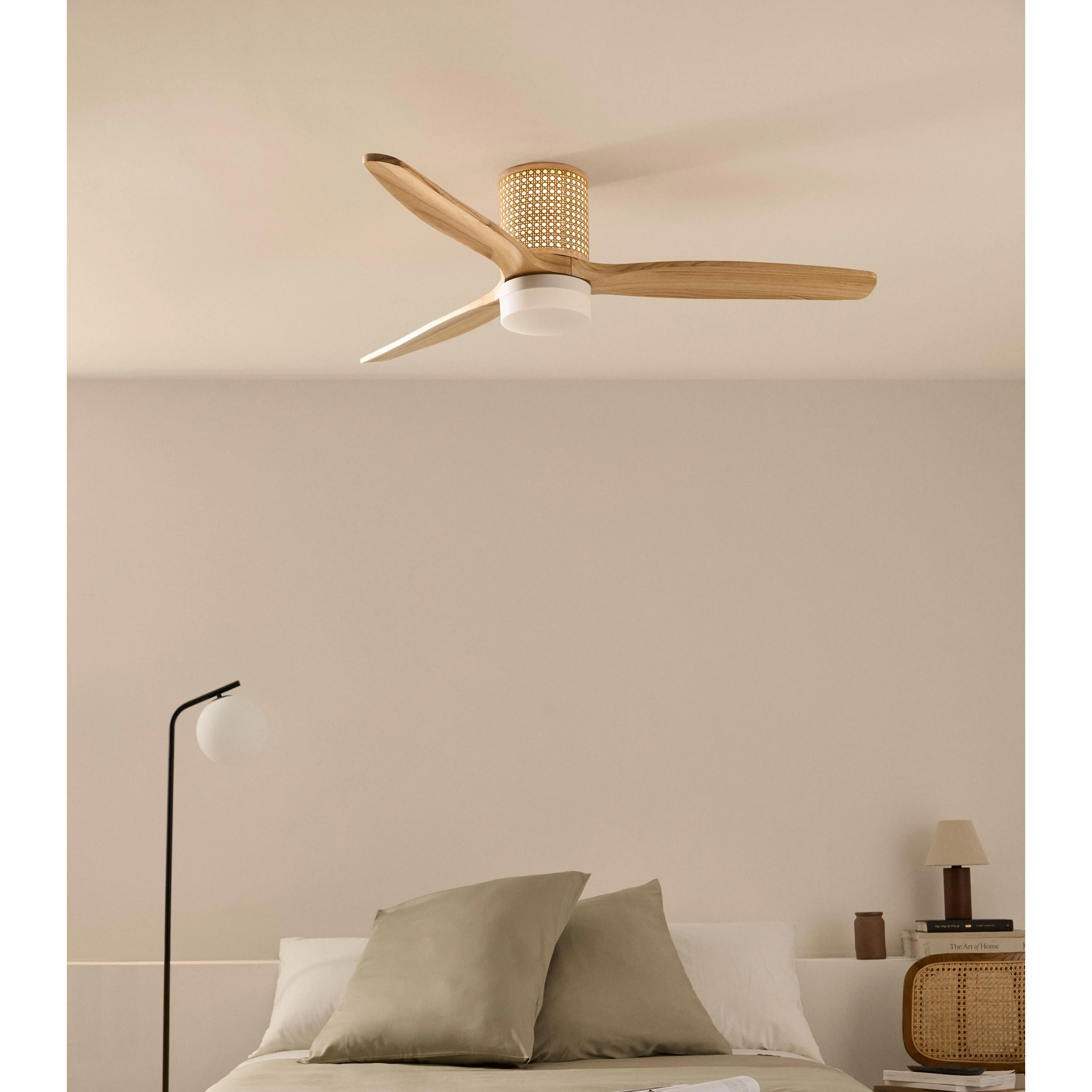 Create - 40w silent ceiling fan ø132 cm with led light on body and lamp - wind calm rattan
