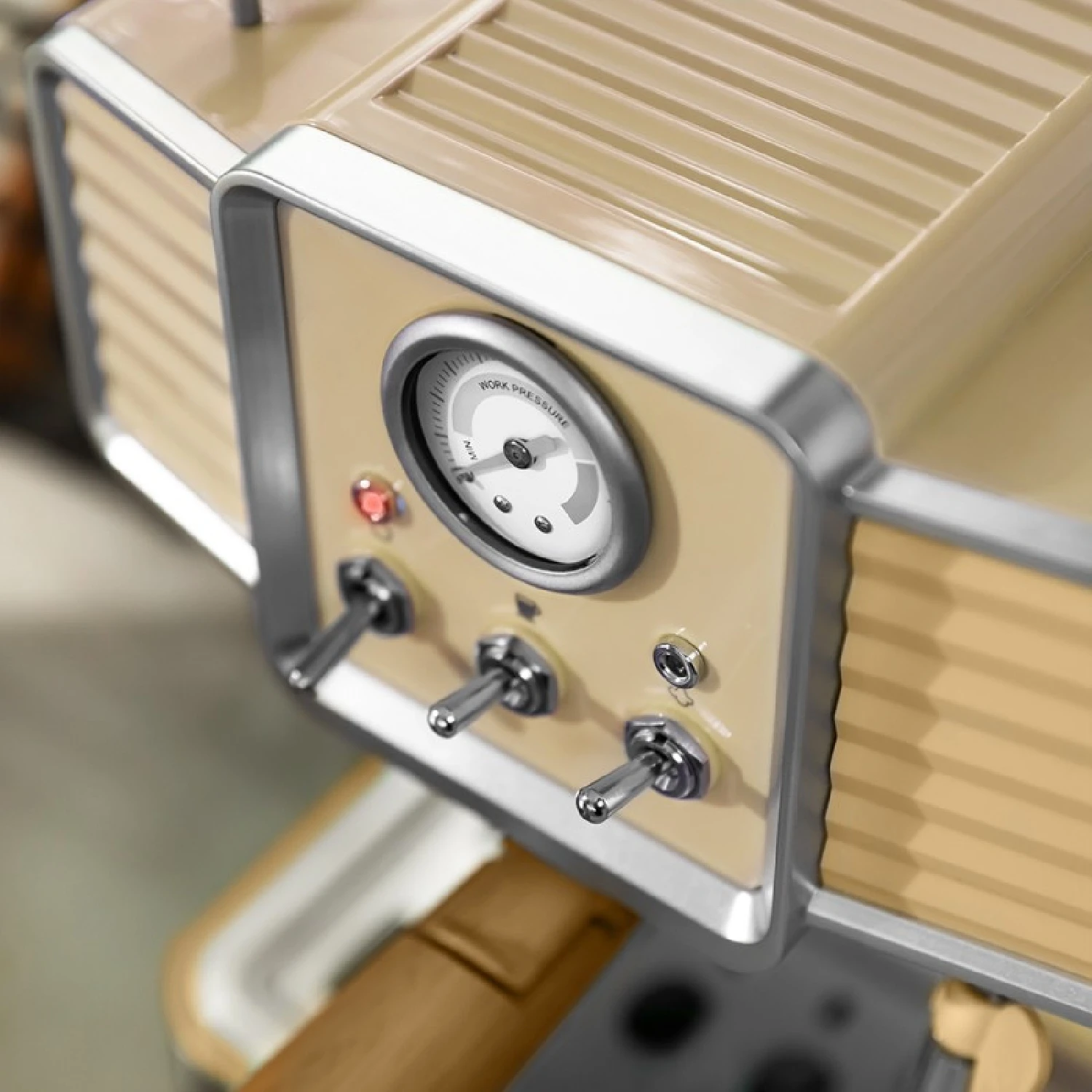 Cecotec express coffee maker power espresso 20 traditional light green