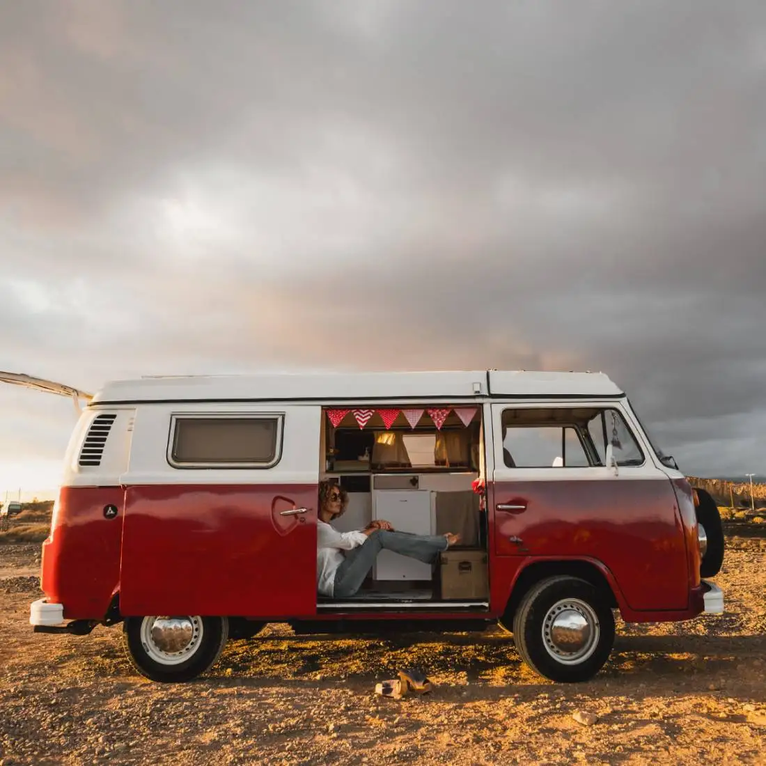 UNIVERSALBLUE Universalblue portable refrigerator 12V | ZEYA 6030W - Ideal for caravans and Camper