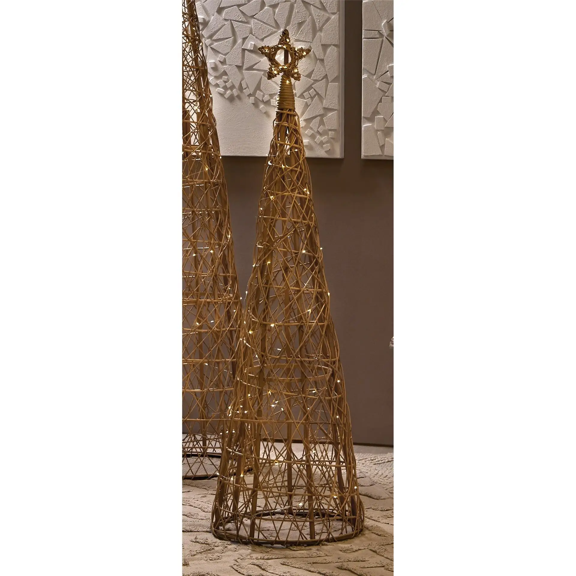 Arbol de navidad conico nat. c/led a pilas 128 cms. 39dx128 cms , NAVIDAD , El mejor complemento para tu hogar.