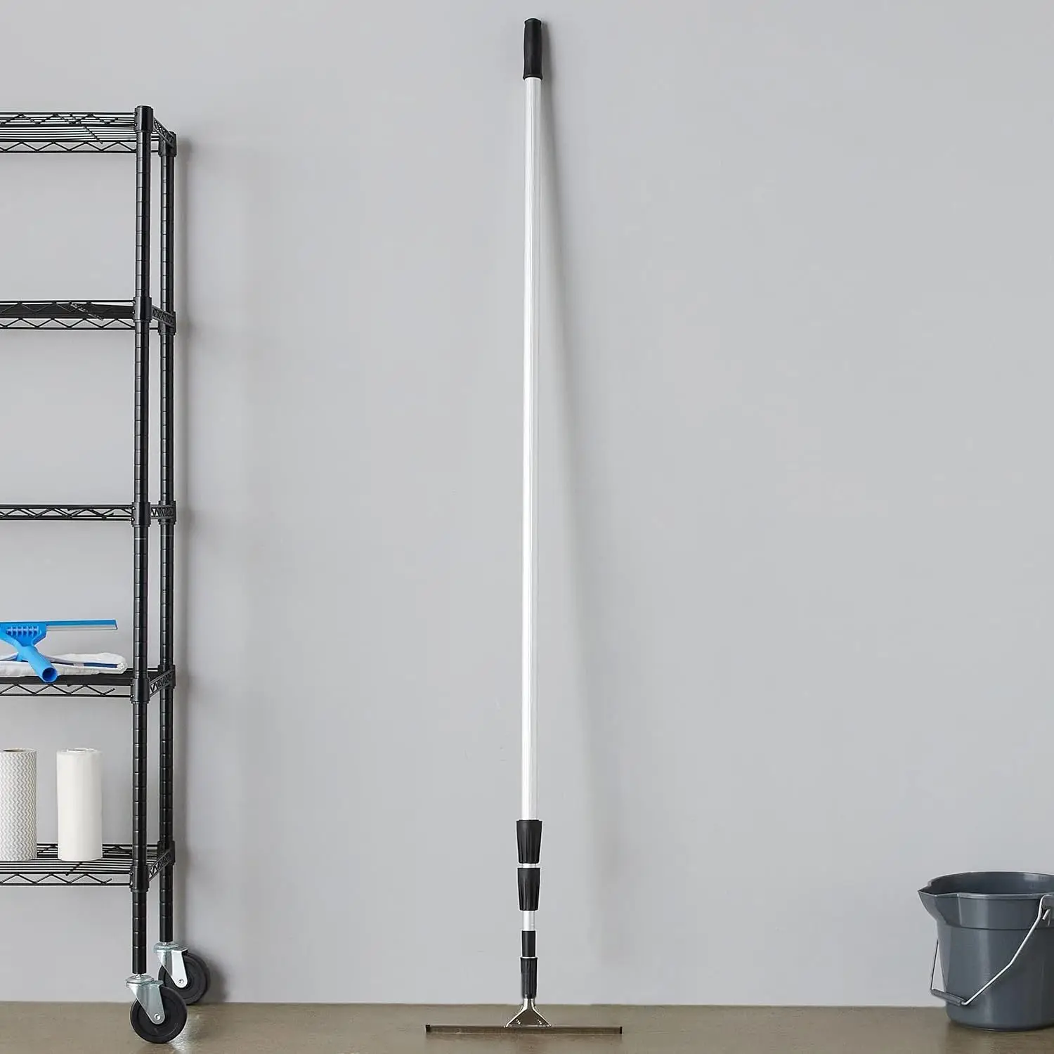 Barra Telescópica Extensible Amazon Commercial 4,5 Metros