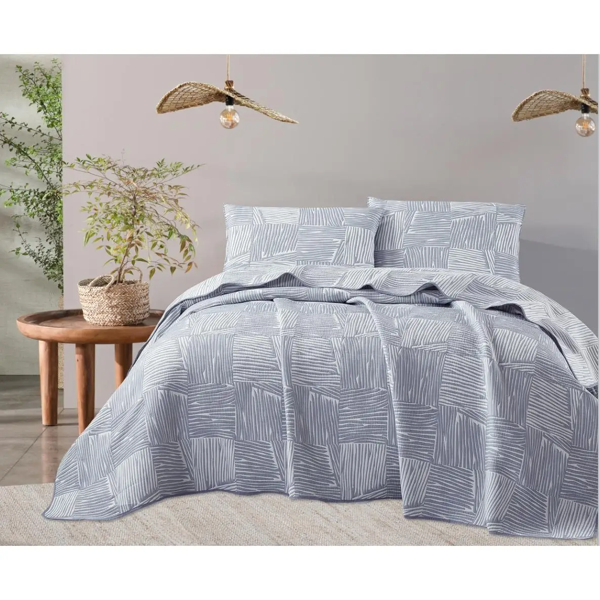 Novotextil - Colcha de entretiempo Jacquard Elegante Cama 135 a 180 – Algodón y Microfibra – Diseño Minimalista con Fundas de Almohada – Cubrecama Acolchado para Verano y Entretiempo. Artículo ideal