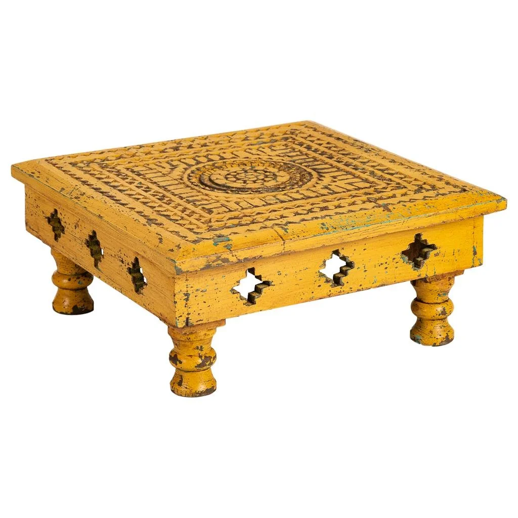 WANDERLUST DECO Mesa centro de madera tallada amarilla 33x33x14h cm de estilo Artesanal