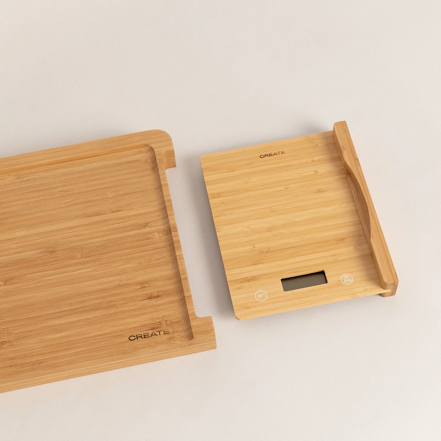 Create - bamboo cutting board with integrated scale and battery included - up to 5kgs - tare function - board scale bamboo