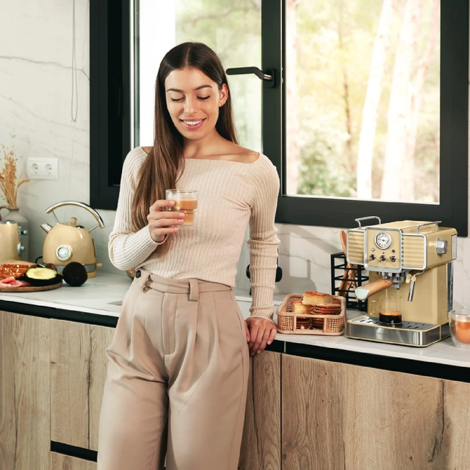 Cecotec express coffee maker power espresso 20 traditional light green