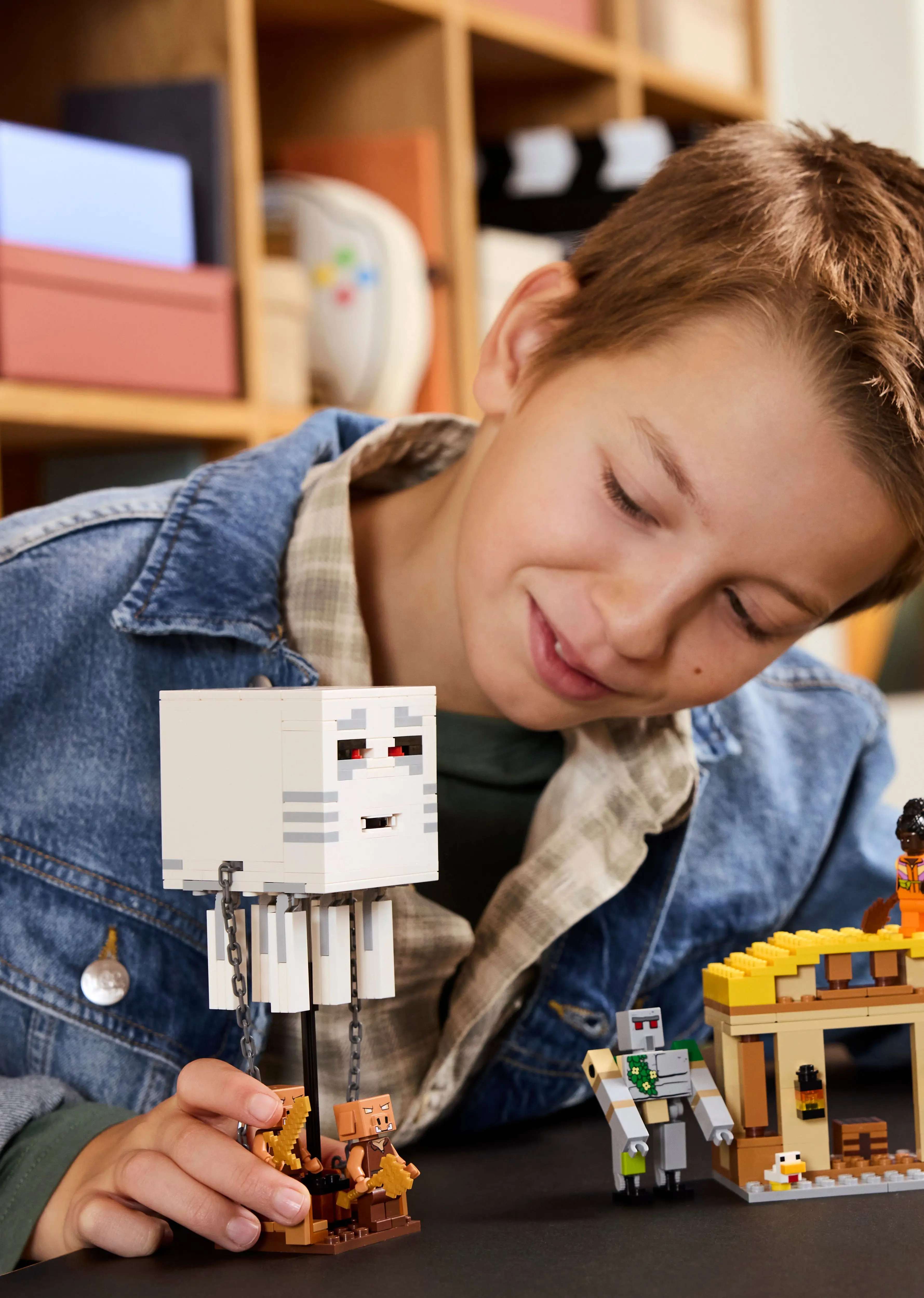 Lego 21273 minecraft the attack to the ghost balloon village, gift toy for kids, home and building set based on the video game with chicken and golem figures #7