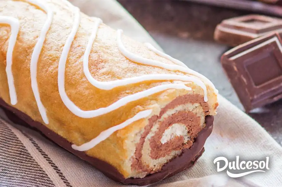 Sweetol bracitos individually wrapped in a format of approximately 2kg - sugar, truffle, strawberry and truffle-shock. The tenderest and fluffiest cupcakes you have ever tried. Perfect for special occasions or enjoyment with the family #6