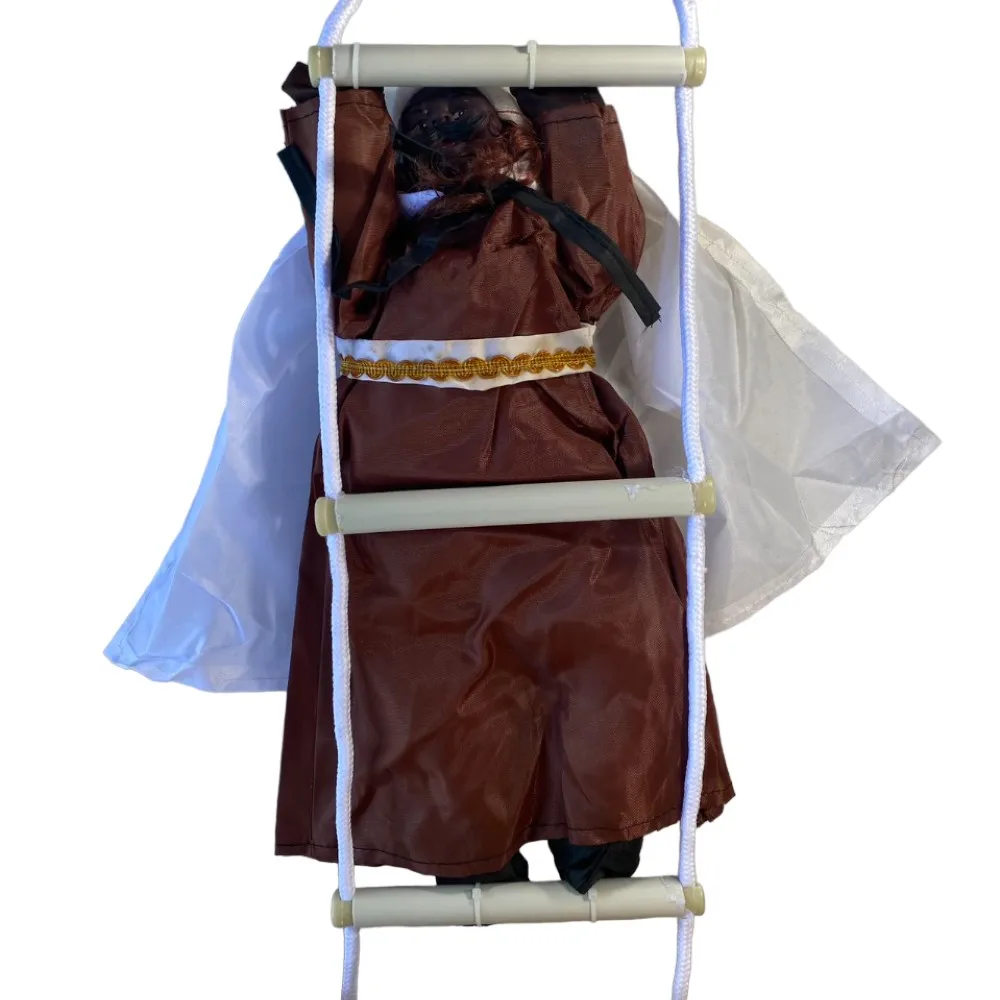 Three Kings Hanging Decoration with Ladder Rope, 1.7m length, perfect for balcony or terrace Christmas decor, made of fabric, featuring 30cm height Kings; a festive and elegant touch for the holiday season.