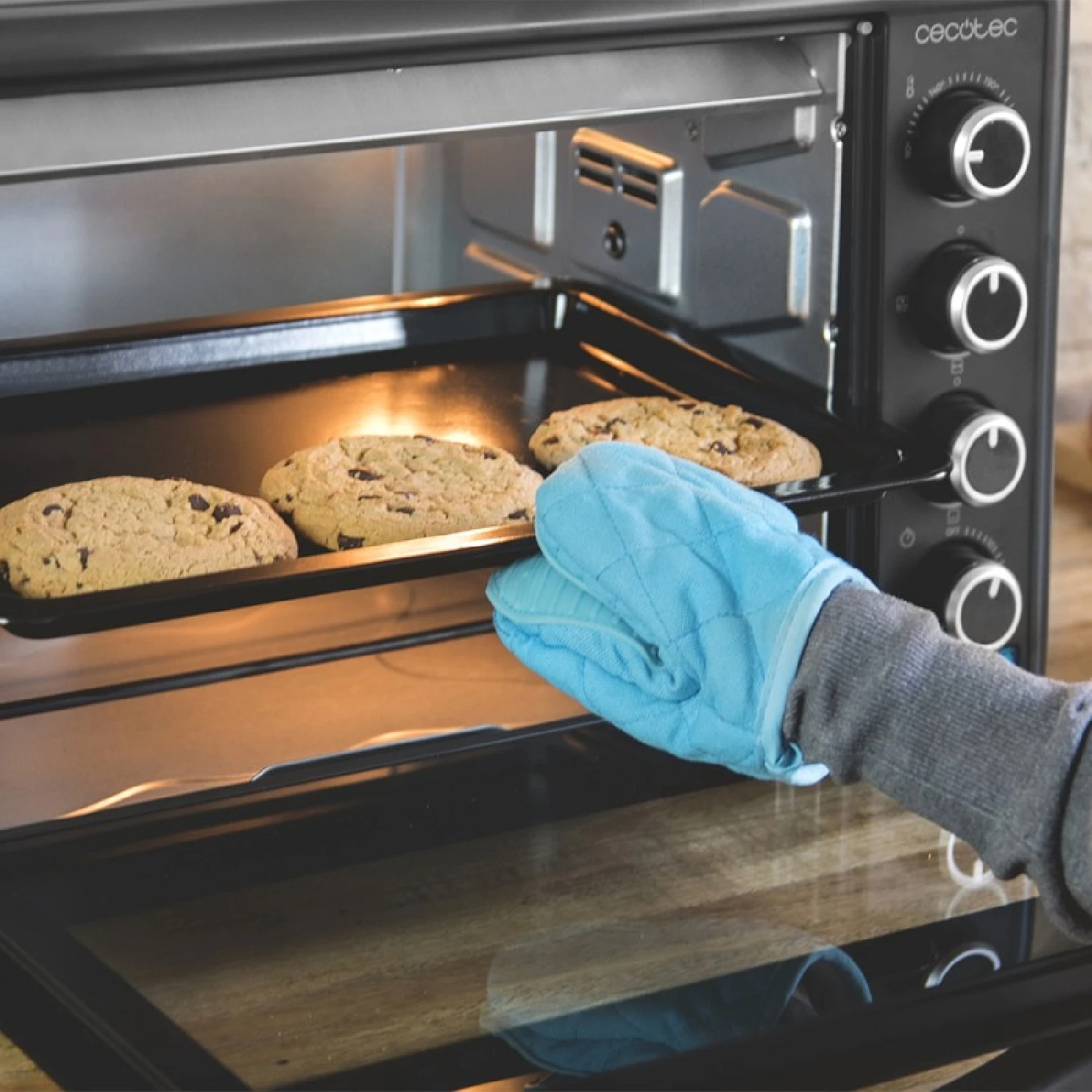 Horno sobremesa Bake&Toast 4600 Black Gyro Cecotec