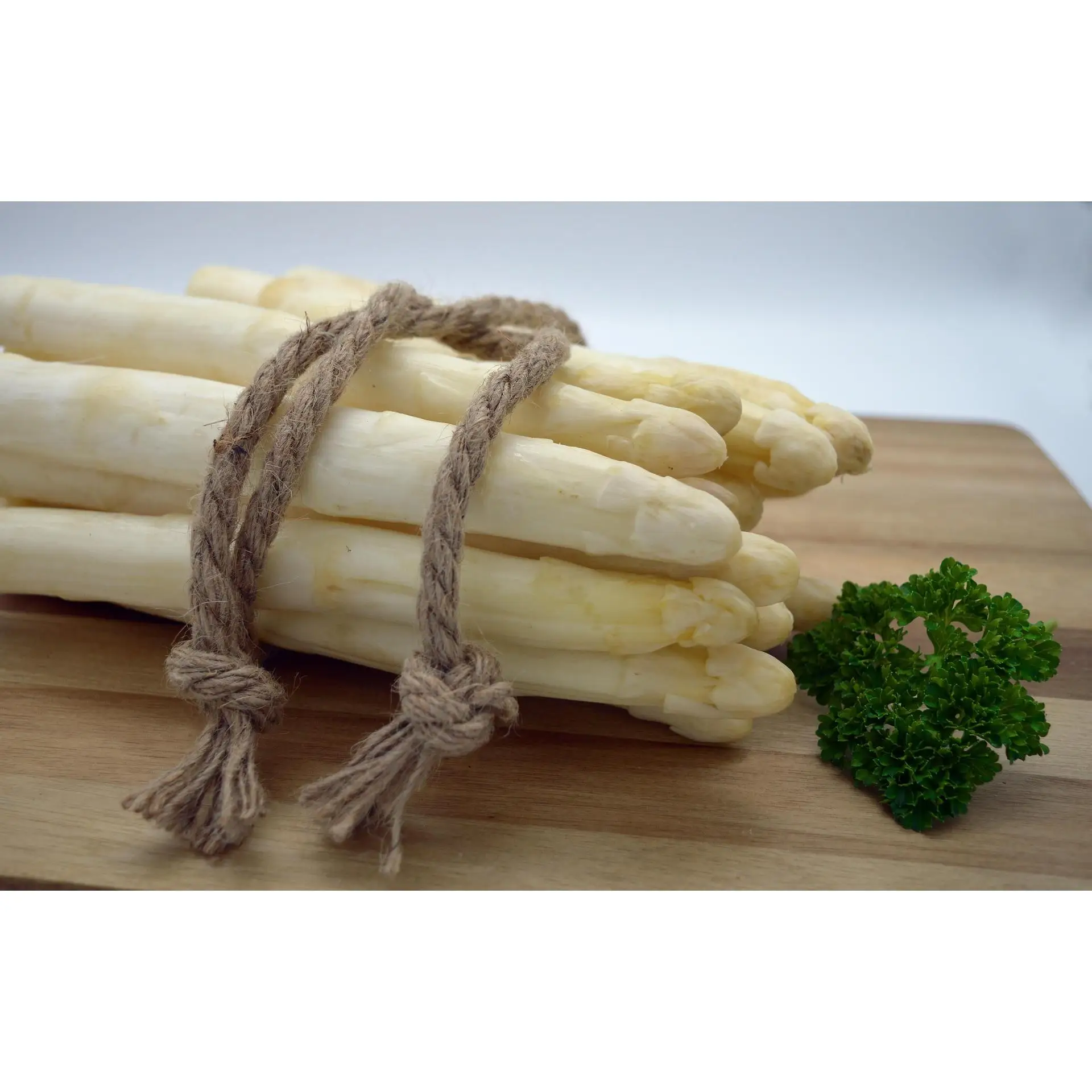 Espárragos Blancos D.O. Navarra de Conservas Acequia: Yemas, 4 Frutos, 5 Frutos Extra y 9/12 Frutos. Selección gourmet elaborada con mimo, tradición y calidad directa desde la huerta navarra.