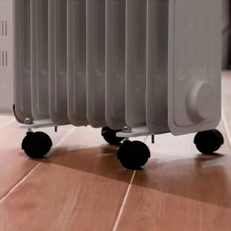 Ready Warm 9000 Space Cecotec 2000W 9 modules oil radiator with white wheels