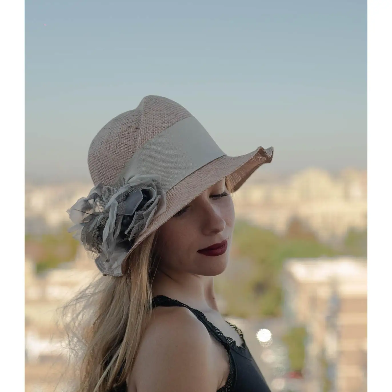 Hat woman wedding, pamela with gray flower