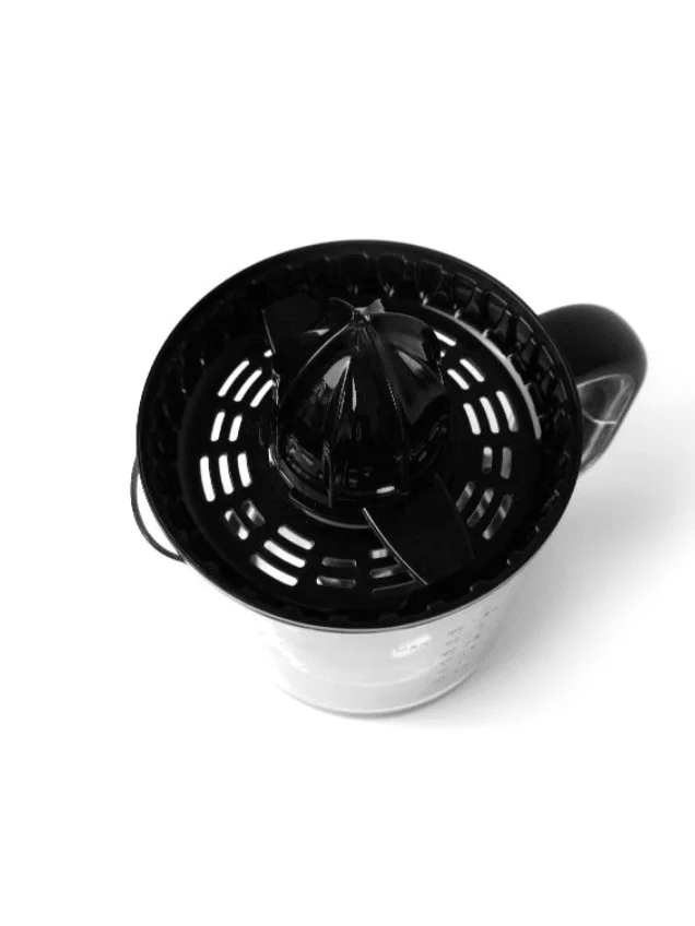 Blaupunkt 40w 1.2l citrus juicer with double rotation and 1.5 l jug for direct serving. It starts by pressure and stops when released, it integrates a cable guard and the main parts are dishwasher safe. Top quality german trusted