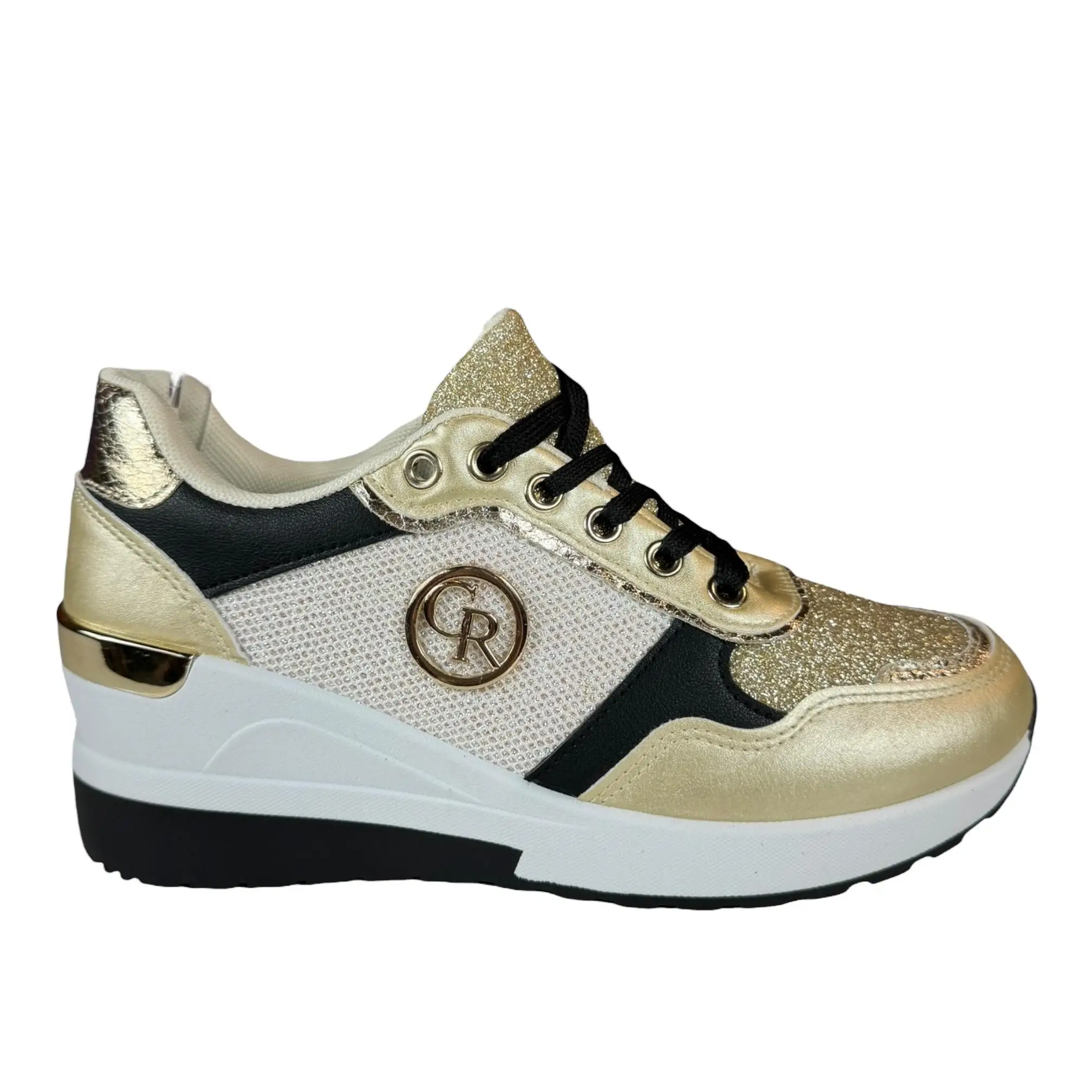 Everlyx-sneaker with CR logo and gold details-Luxora model-woman-A-55