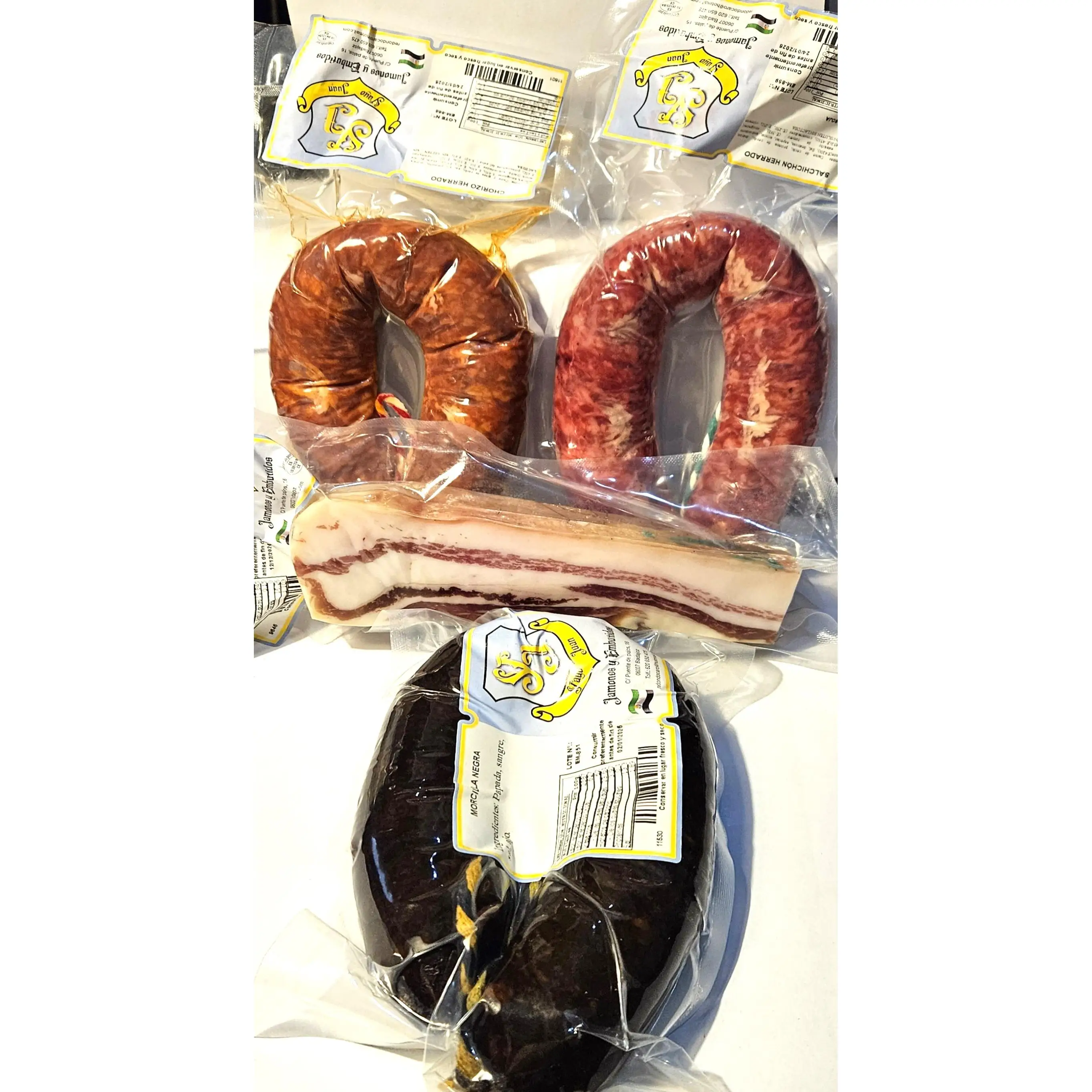 Yayo Juan sausages-batch: homemade sausage 350g, homemade red Chorizo 350g, blood sausage 350g, cured Iberian bacon 350g