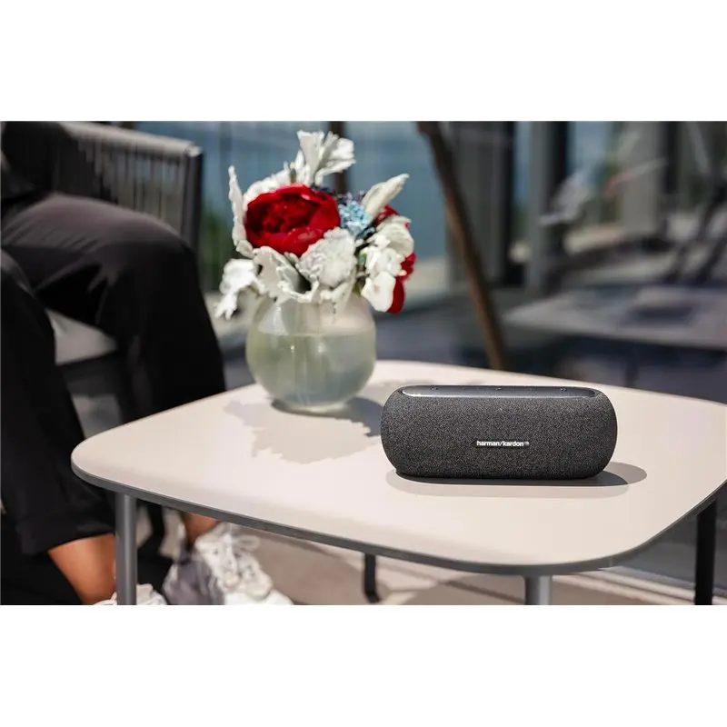 Harman Kardon Luna Bluetooth Compact Black - Portable speaker with powerful sound, ideal for outdoor use. Enjoy your music with this compact, high-quality Bluetooth speaker. #6
