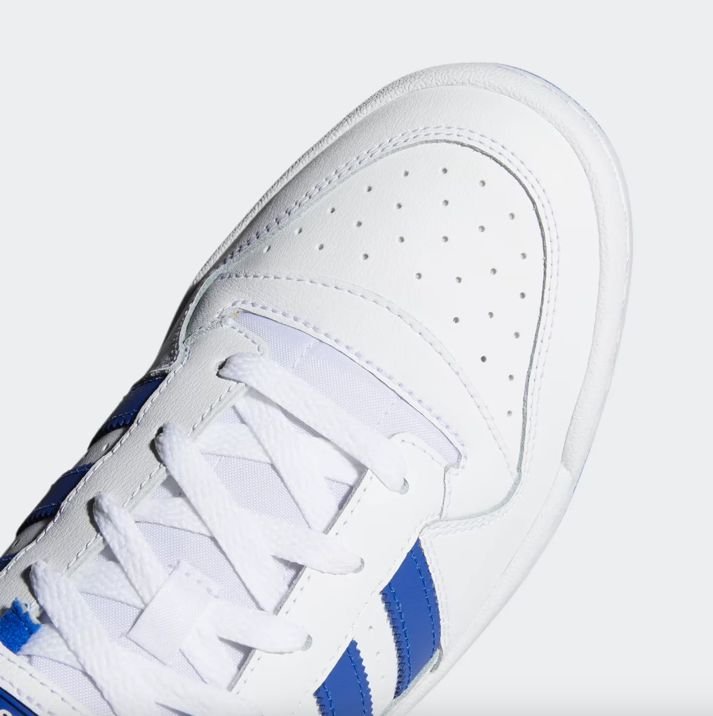 Adidas Forum low shoes for men