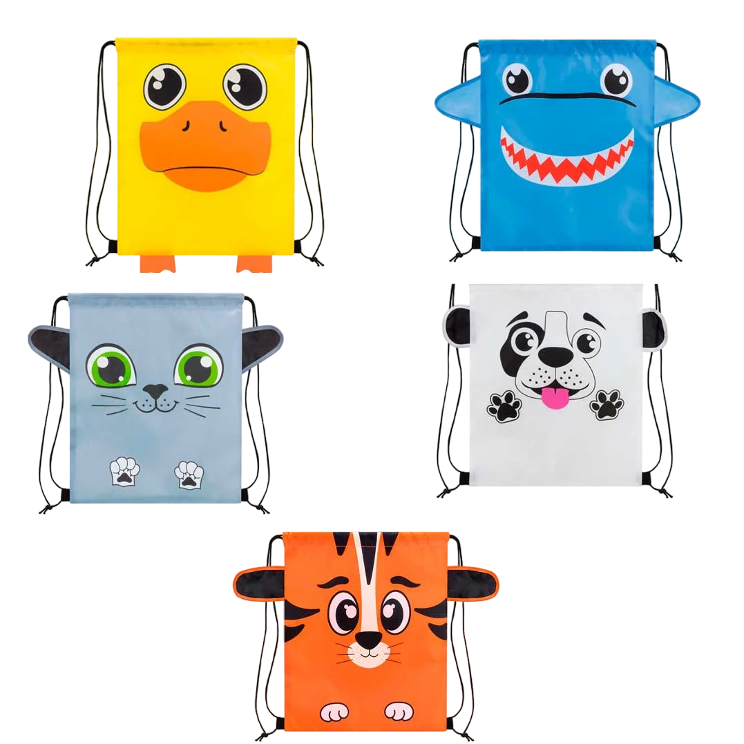 Mochilas de merienda infantiles en forma de animales. Medidas: 35 x 40,5 cm. Material: Poliéster. Perfectas para que los pequeños guarden su merienda o los juguetes. Regalos para niños y niñas en