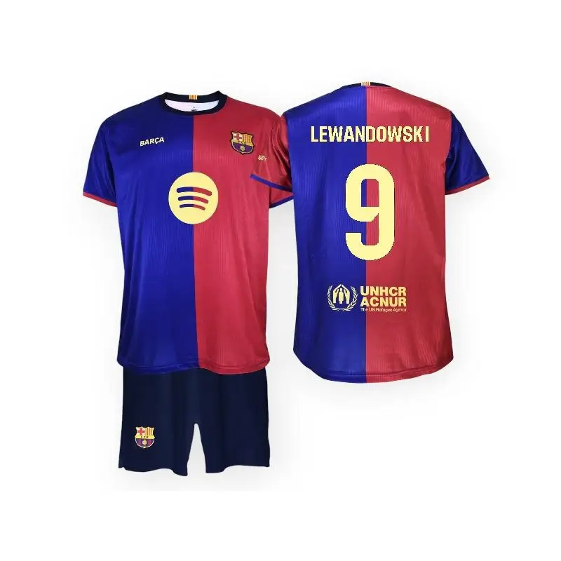 Conjunto Camiseta y Pantalones Cortos de Fútbol Rojos y Azules con dorsal Lewandowski, Talla Niños