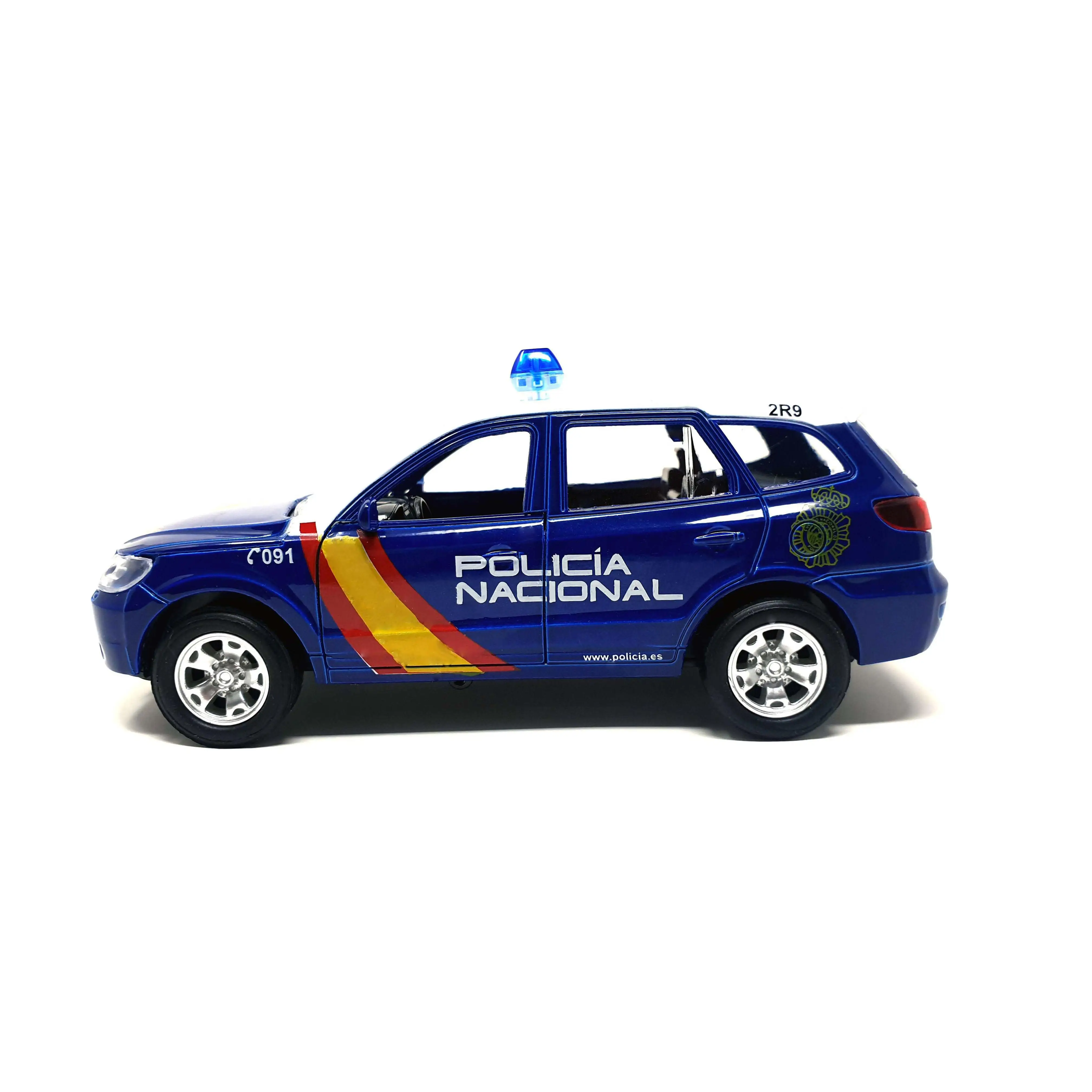 Coche Policía Nacional Coche metálico juuete para niños y coleccionistas. ruedas libres , las puetas delanteras se abren, no recomendado a menores de 3 años. PLAYJOCS GT-1001