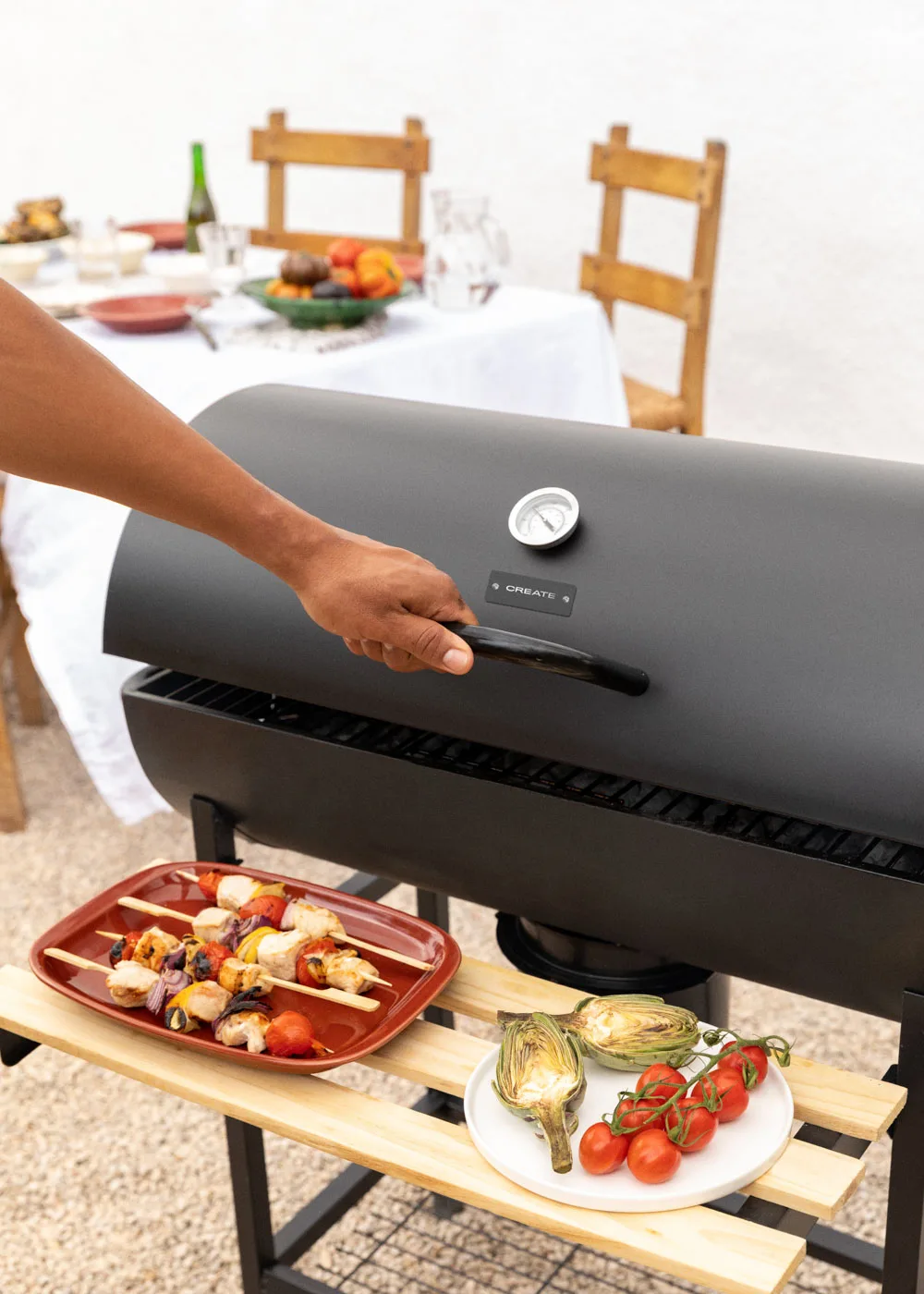 Create - create charcoal smoker barbecue with wheels and foldable side trays - smokey bbq